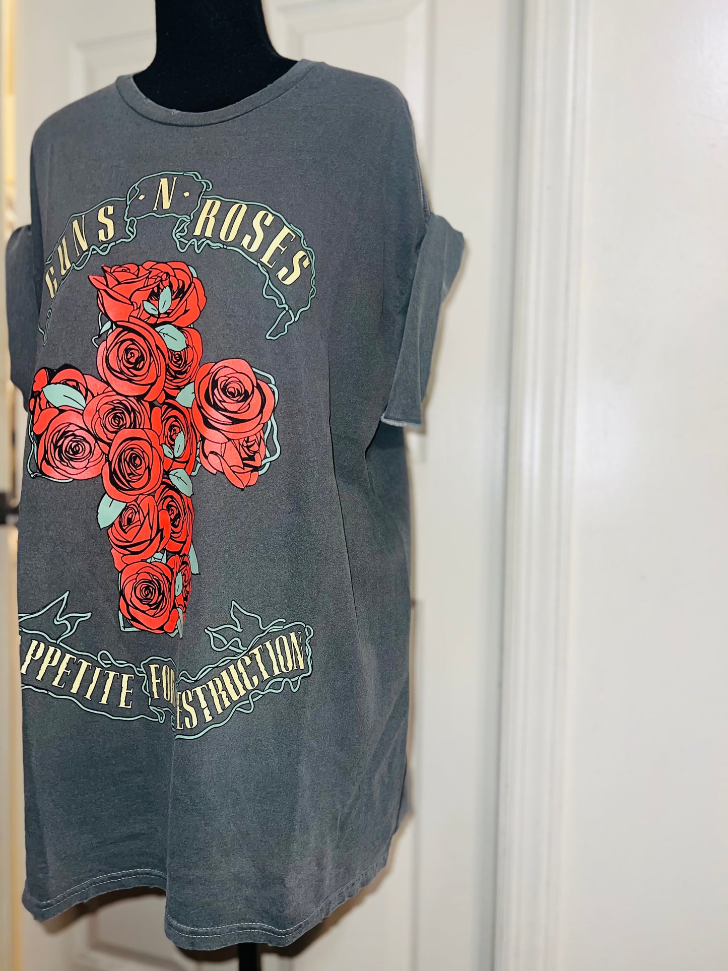 Guns n Roses Oversized Distressed Tee