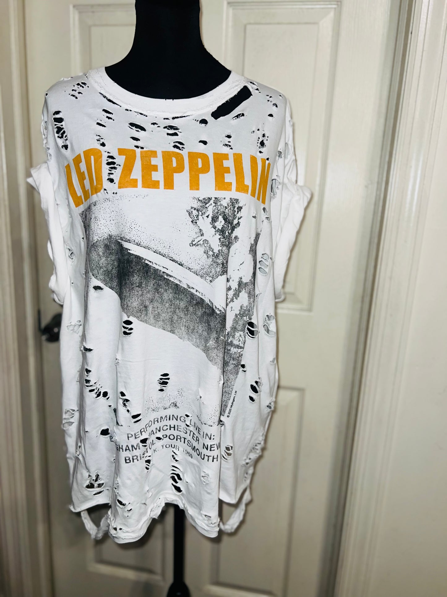 Led Zeppelin Oversized Distressed Tee