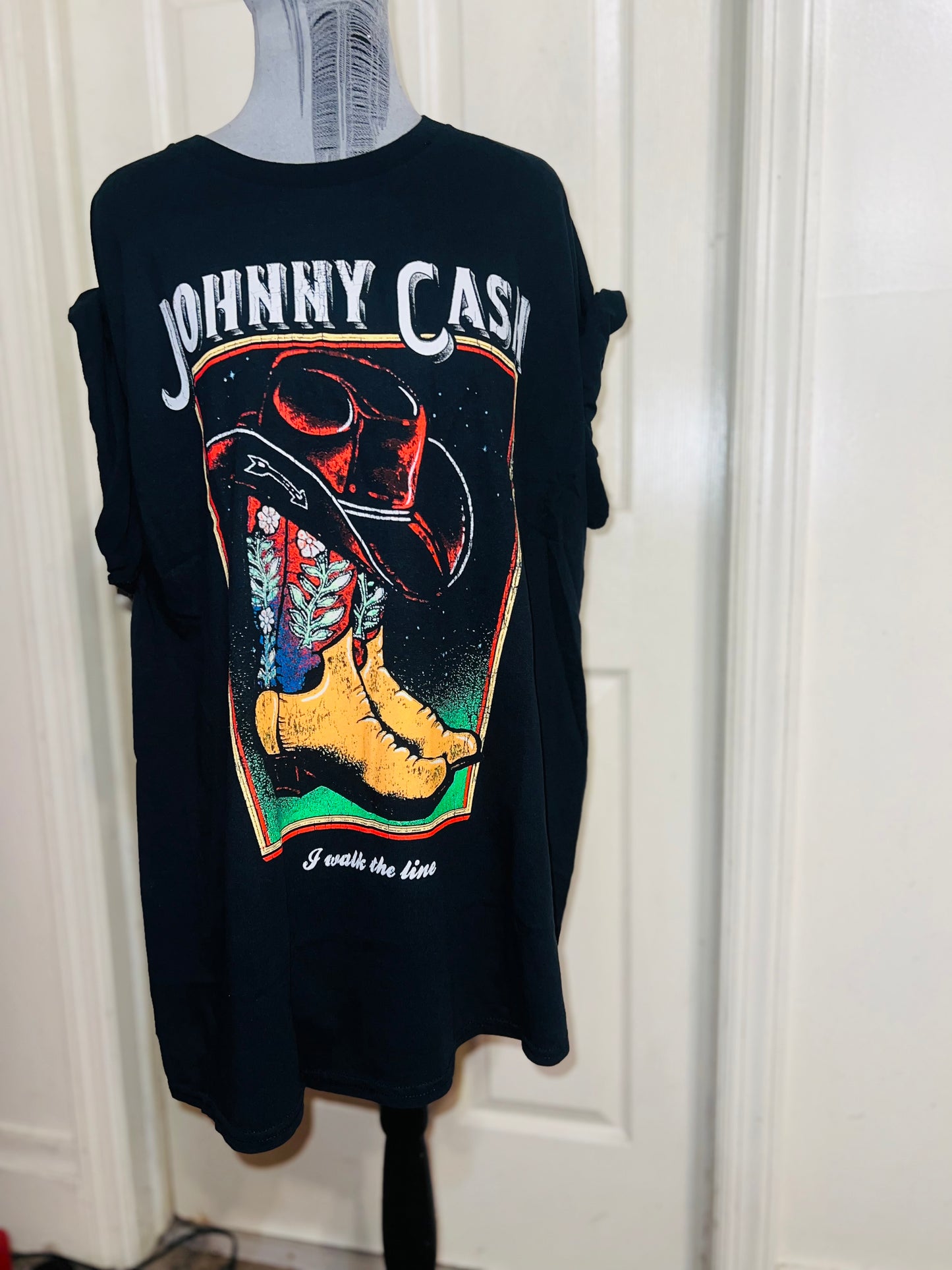 Johnny Cash Oversized Distressed Tee