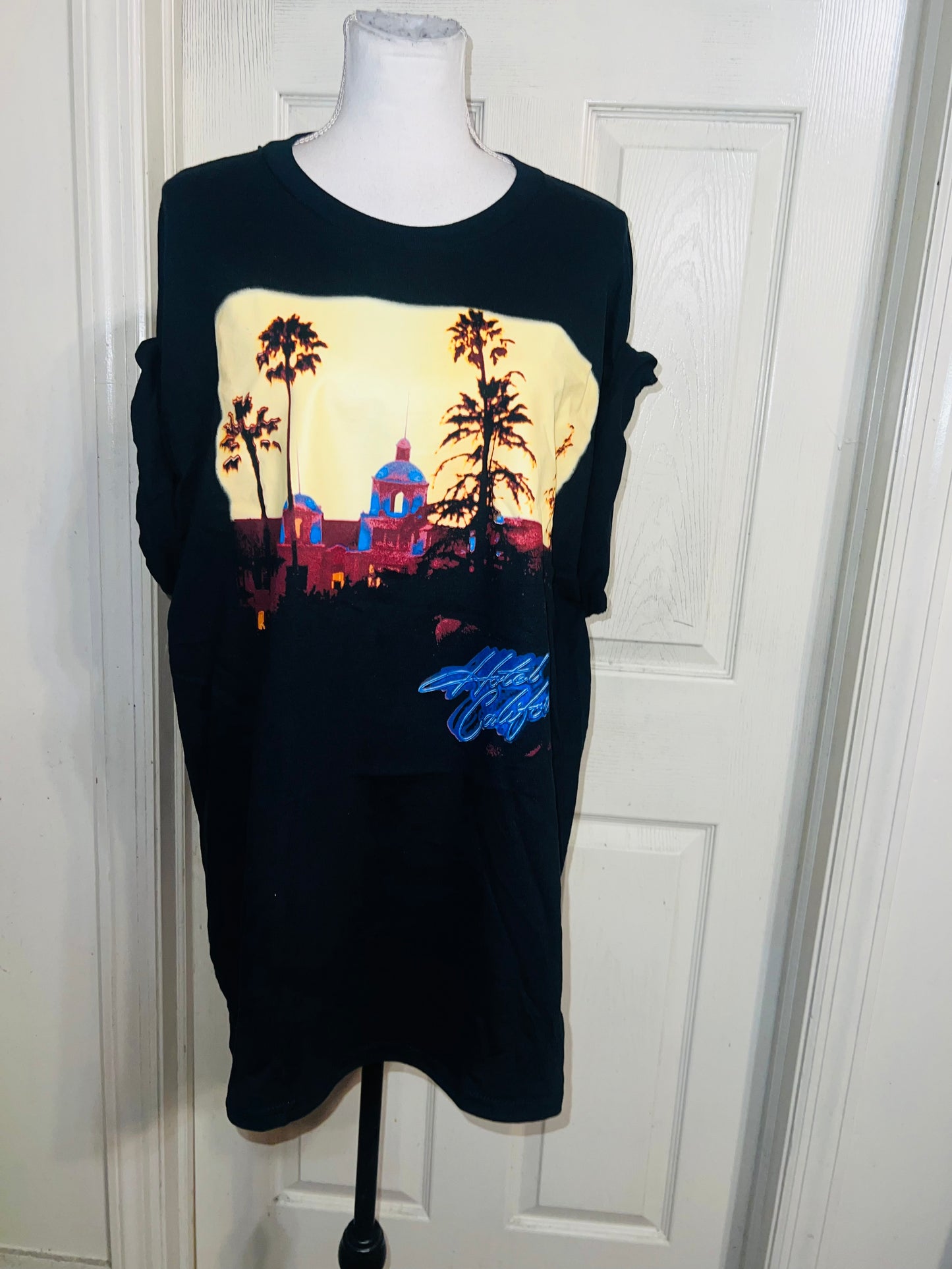 The Eagles Oversized Distressed Tee