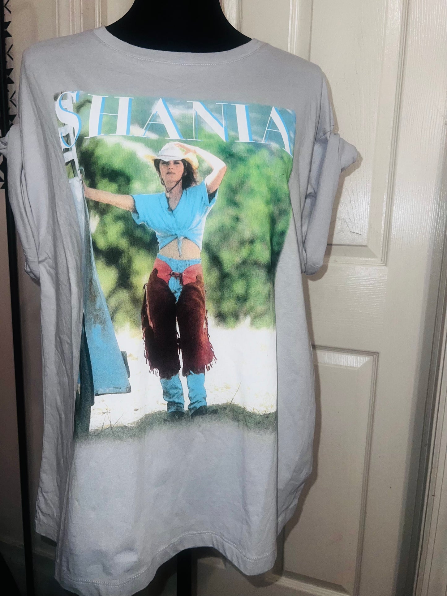 Shania Twain Oversized Distressed Tee