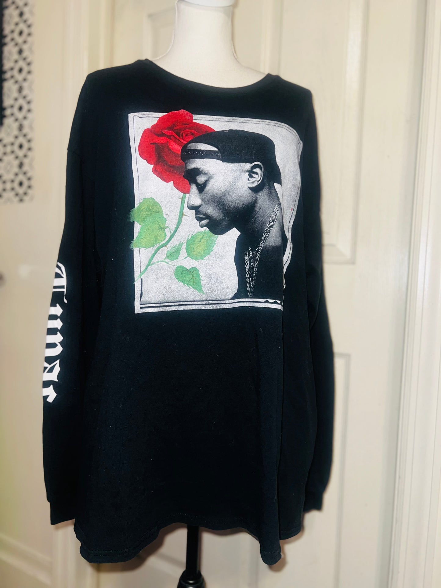 Tupac Oversized Distressed Long Sleeve Tee