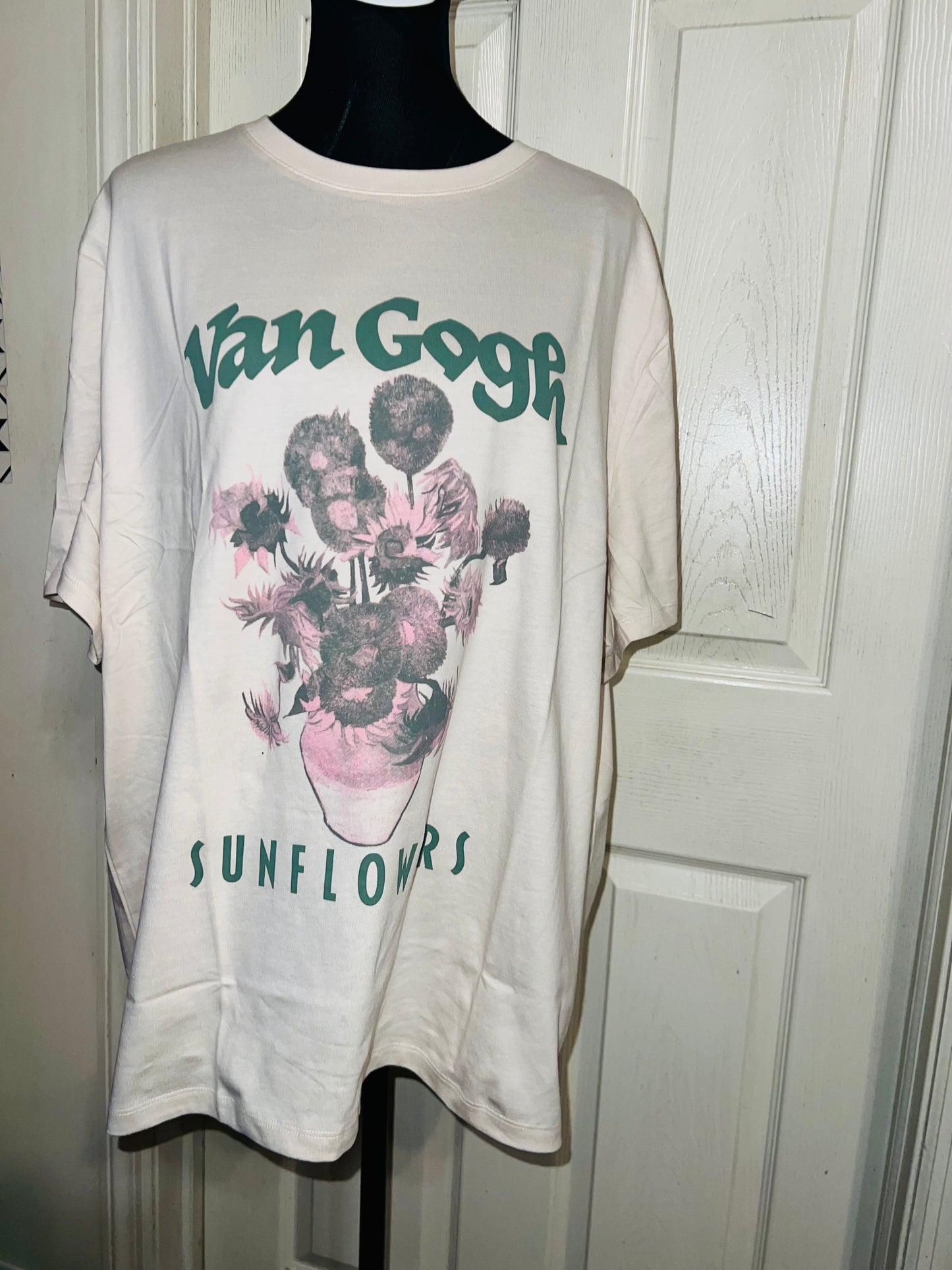 Vincent Van Gogh Oversized Distressed Tee