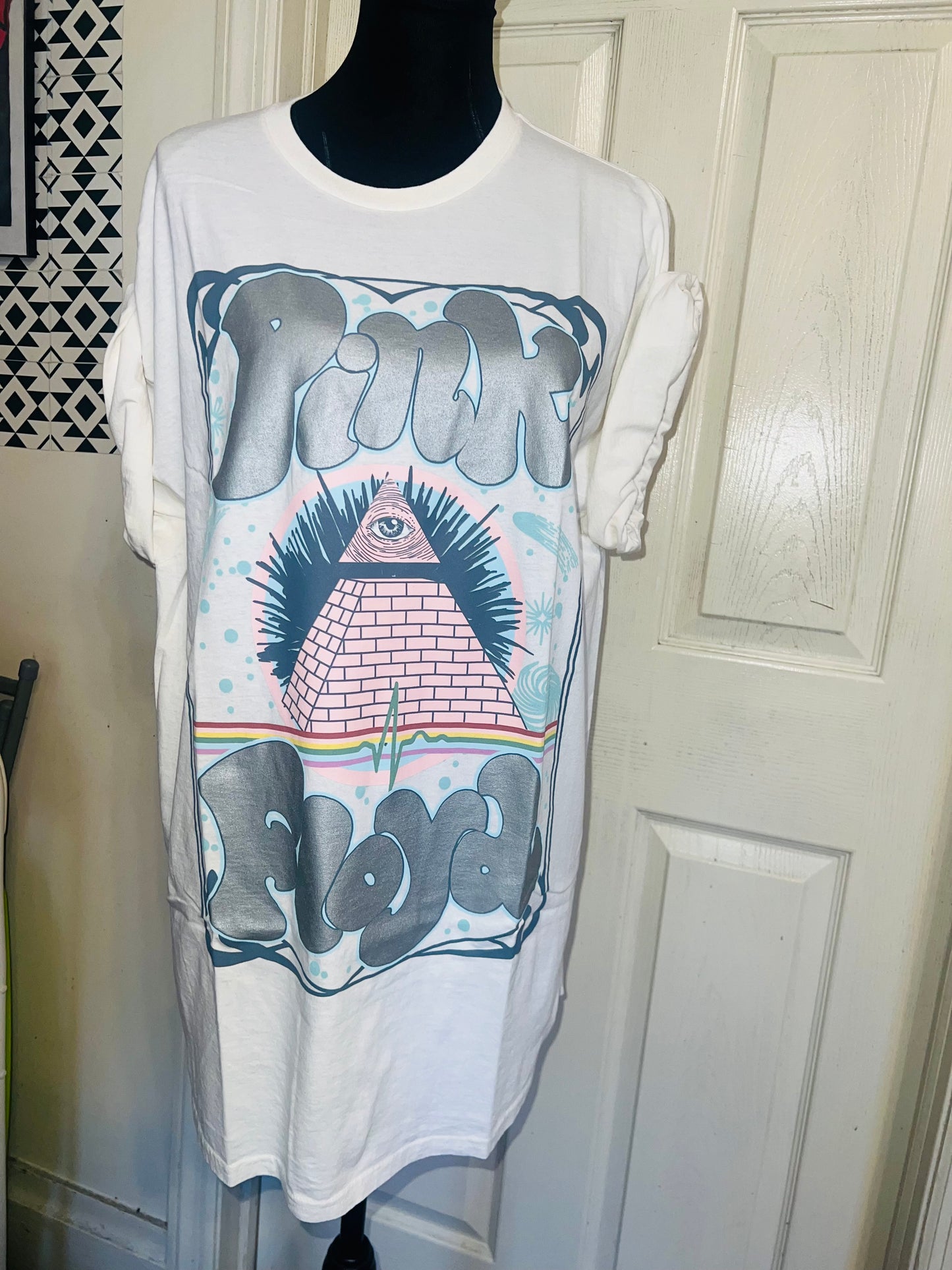 Pink Floyd Oversized Distressed Tee