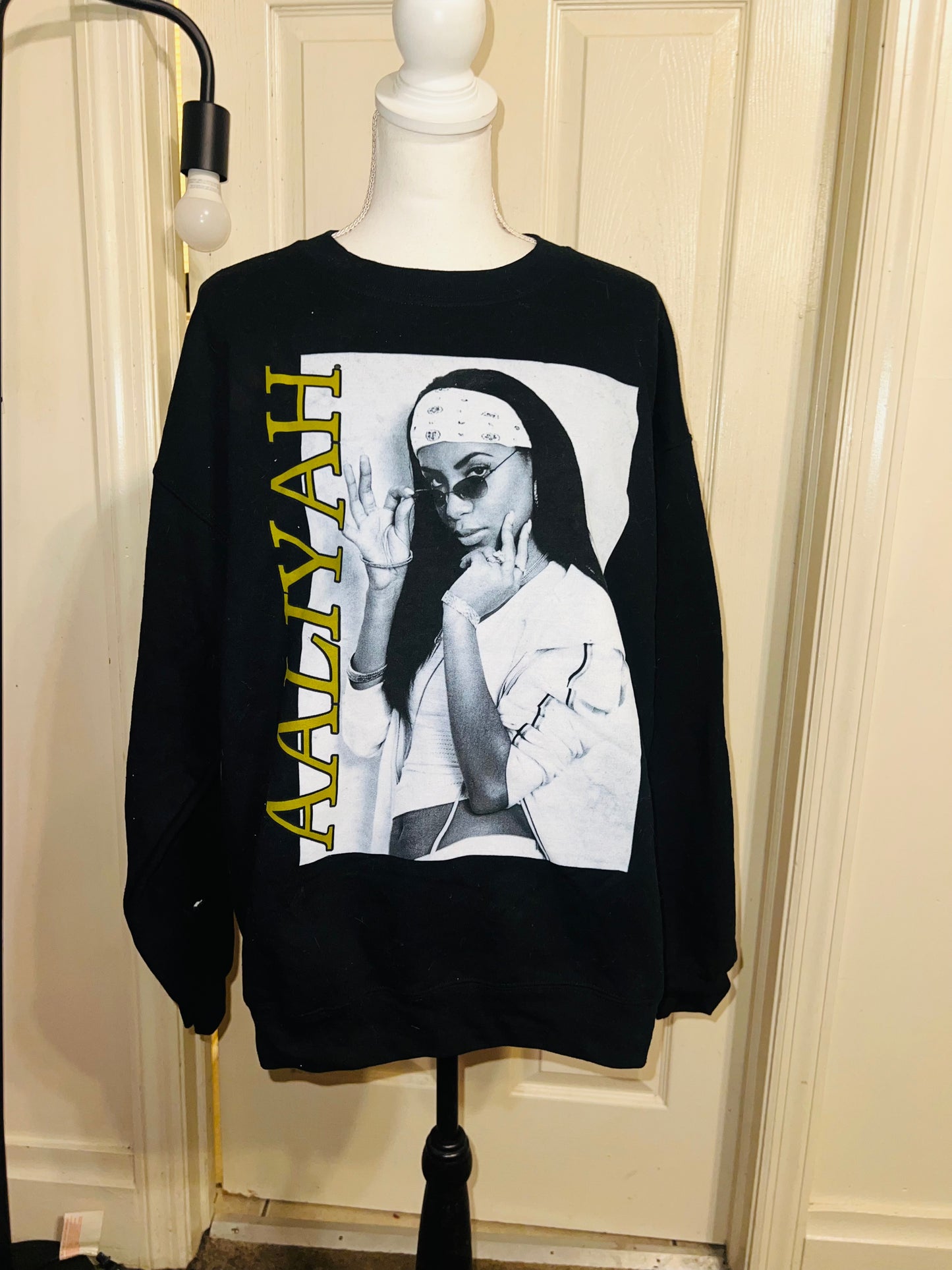 Aaliyah Oversized Distressed Sweatshirt