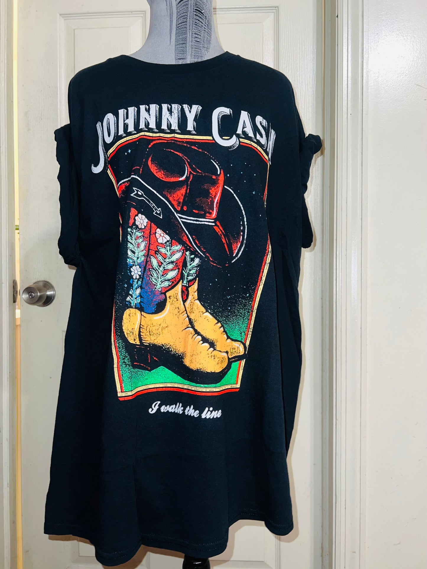 Johnny Cash Oversized Distressed Tee