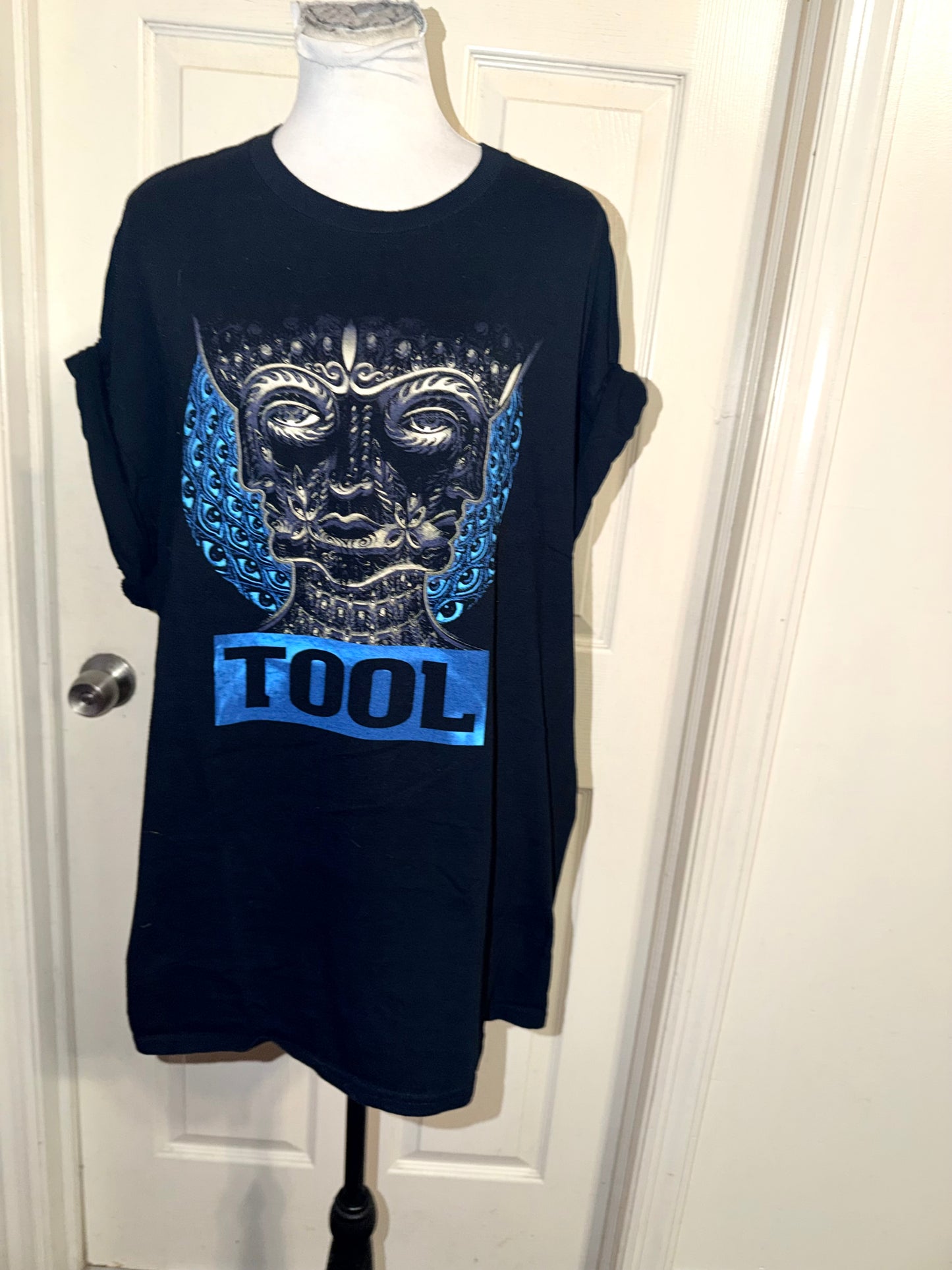 Tool Oversized Tee