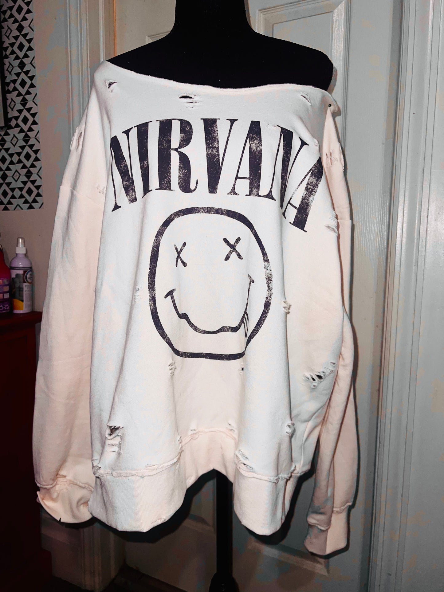 Nirvana Oversized Cream Sweatshirt