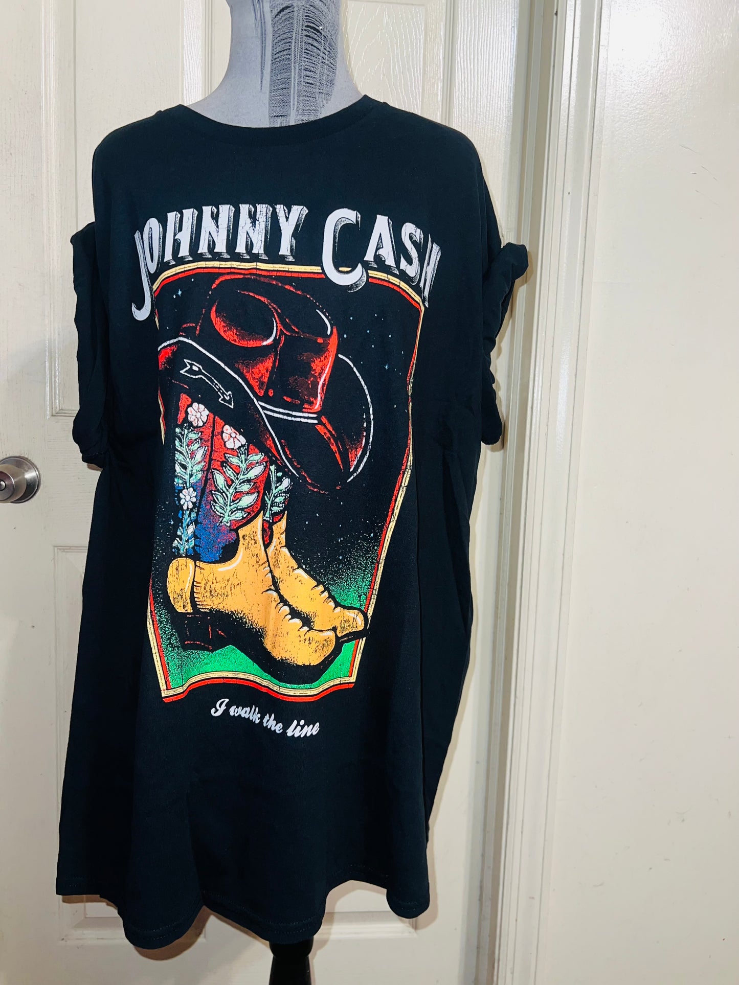 Johnny Cash Oversized Distressed Tee