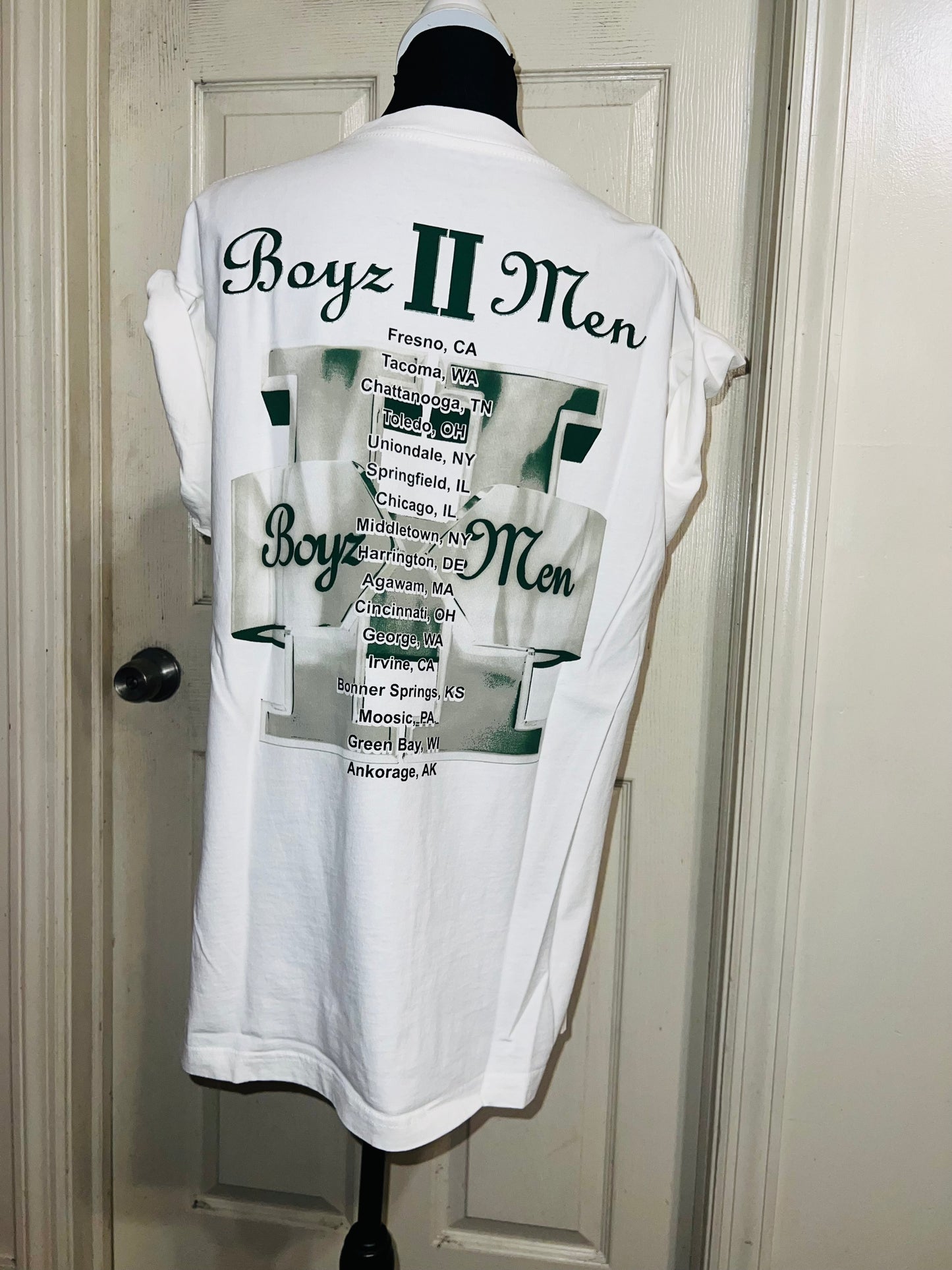 Boyz II Men Double Sided Oversized Distressed Tee