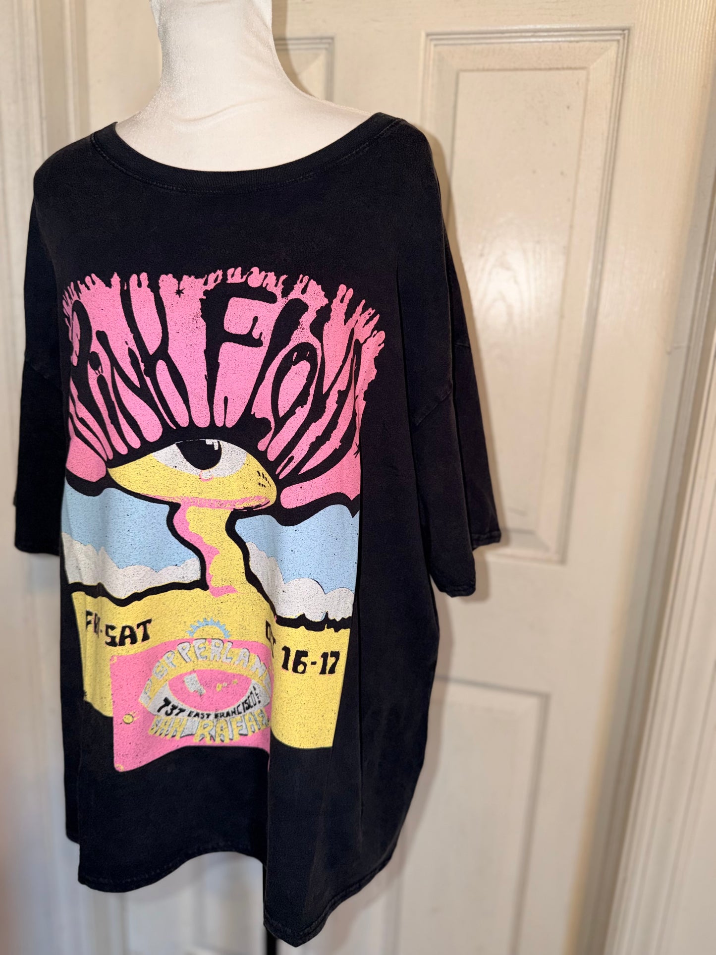 Pink Floyd Oversized Distressed Tee