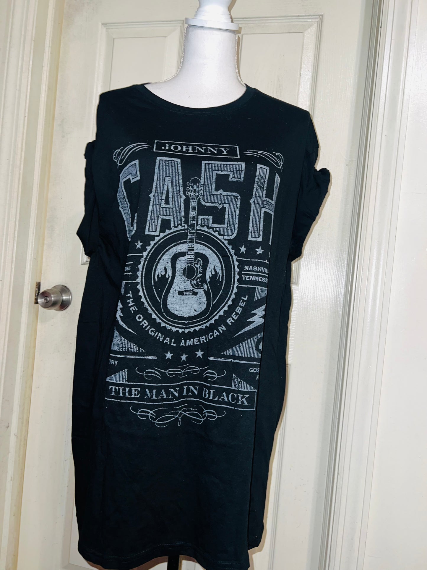 Johnny Cash Distressed Oversized Tee