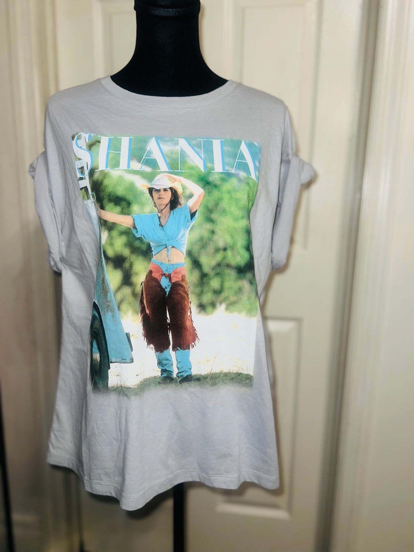 Shania Twain Oversized Distressed Tee