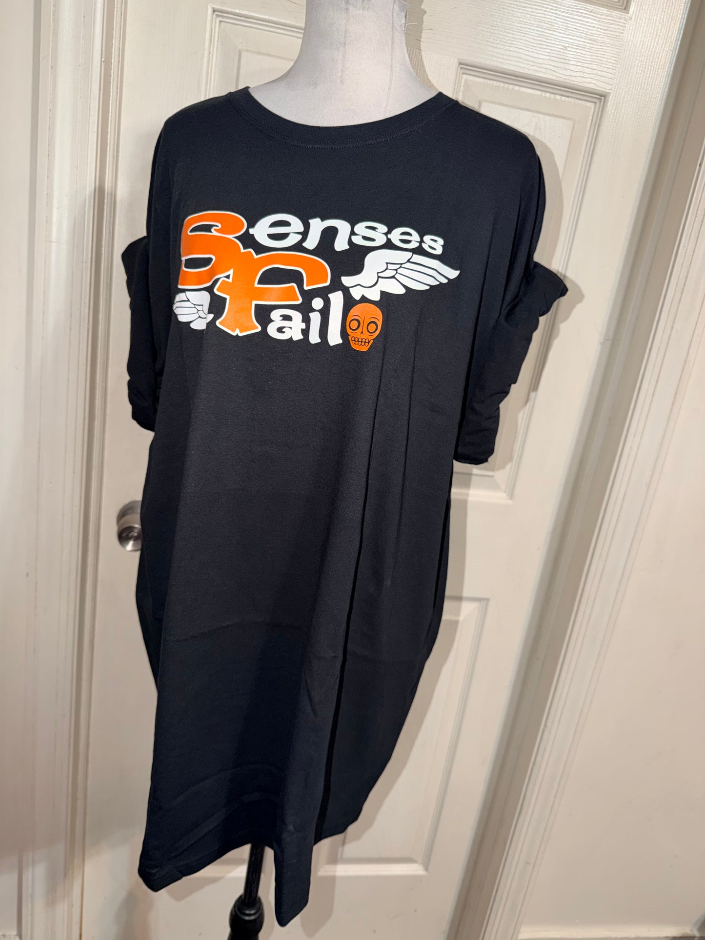 Senses Fail Oversized Distressed Tee