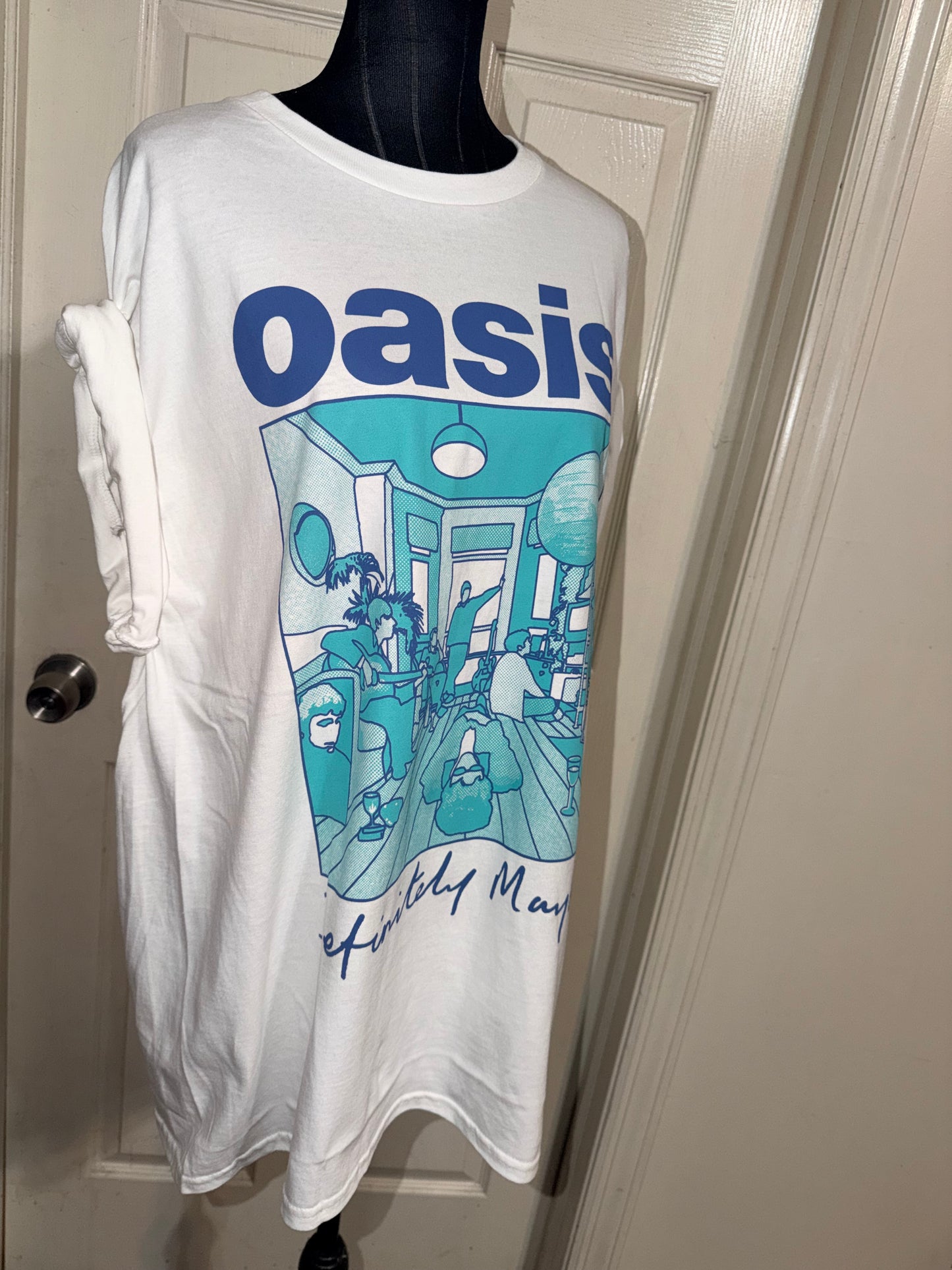 Oasis Oversized Distressed Tee