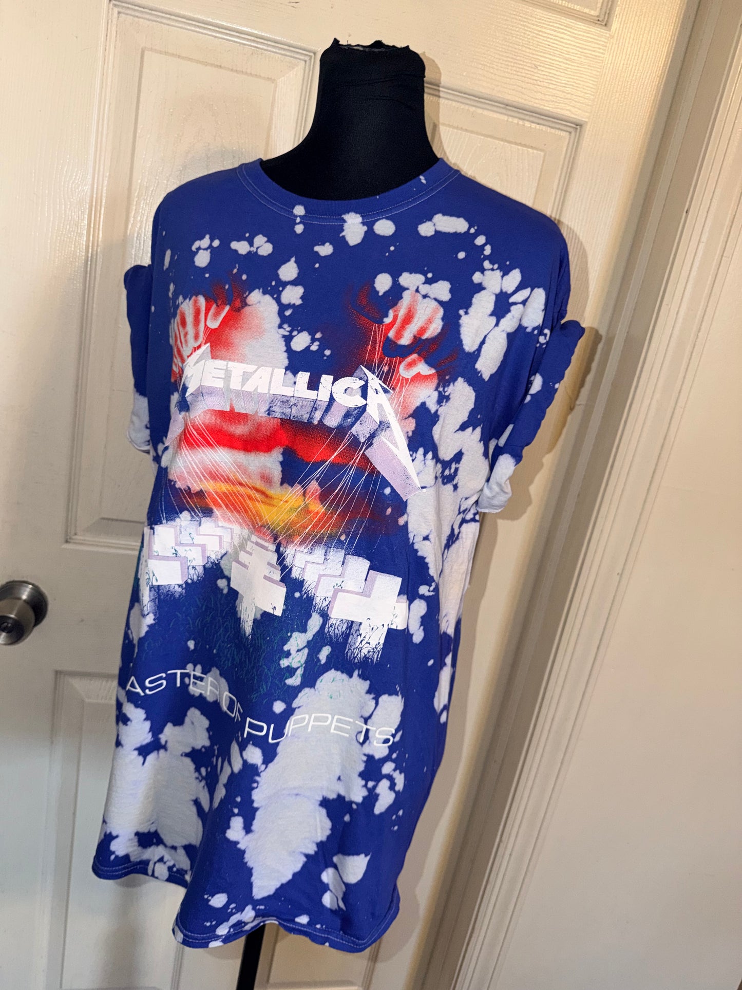 Metallica Oversized Distressed Tee
