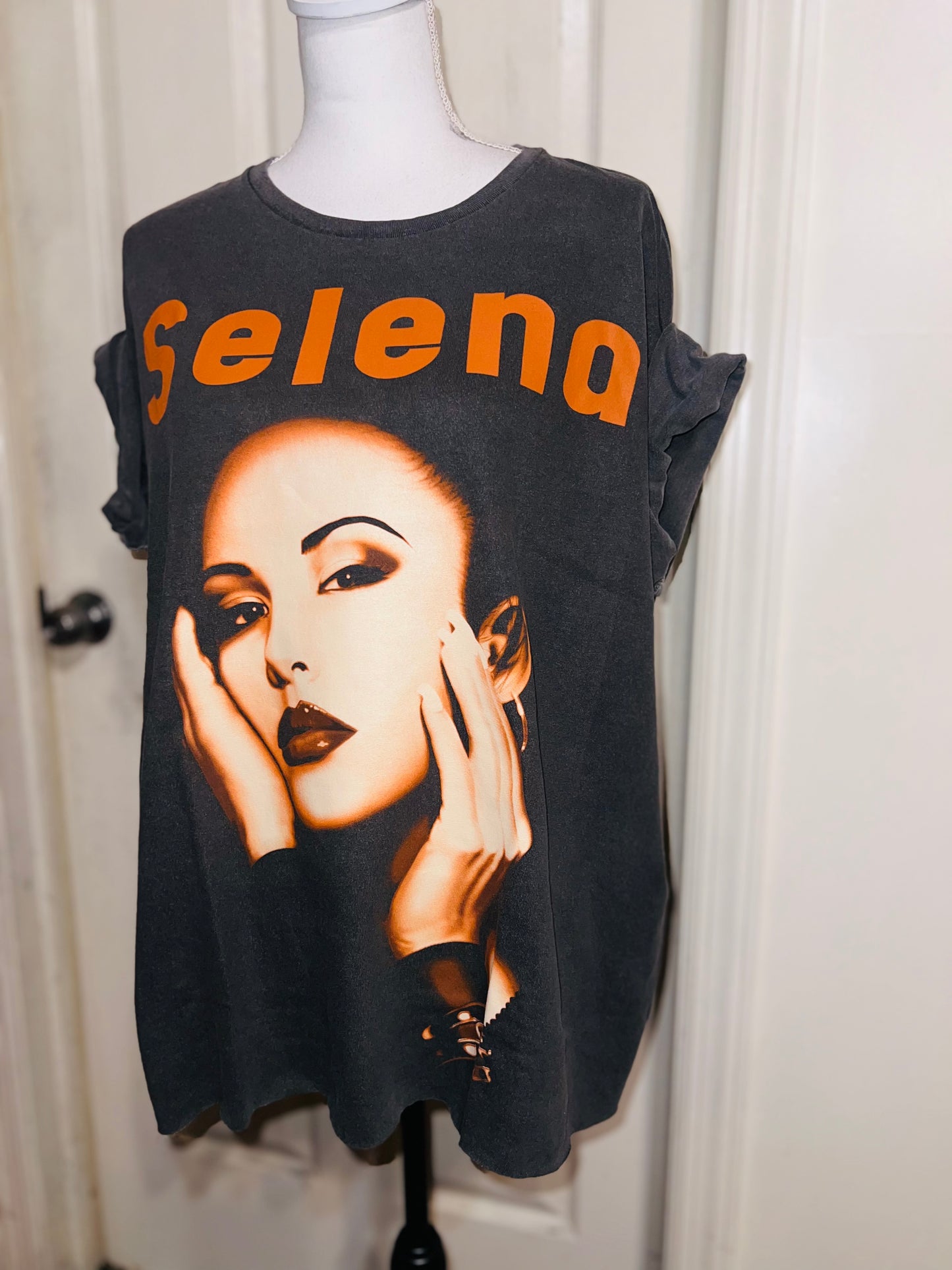 Selena Oversized Distressed Tee