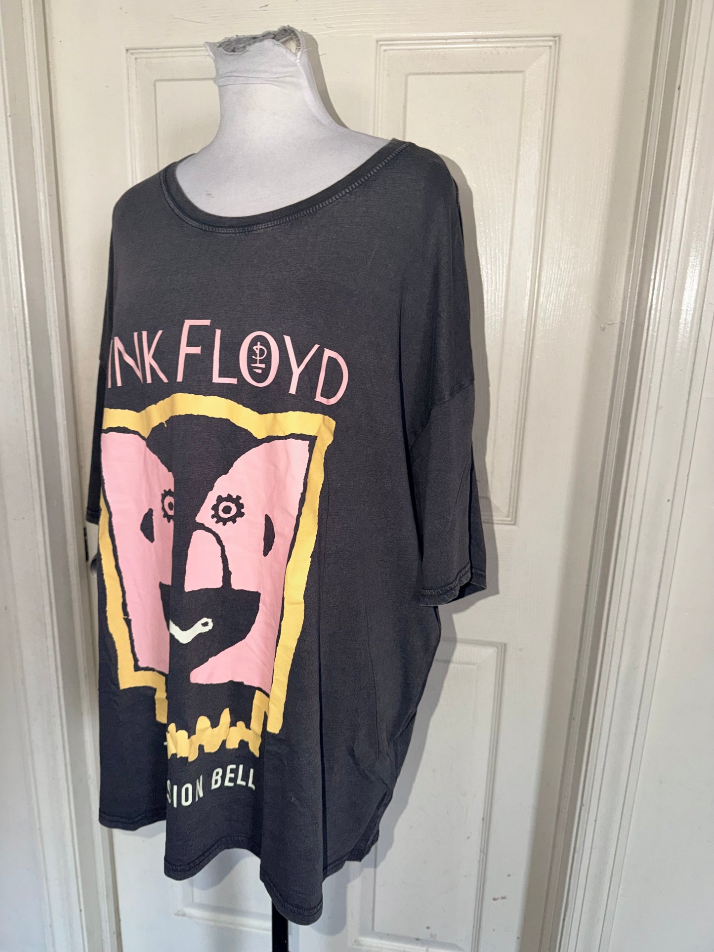 Pink Floyd Oversized Tee