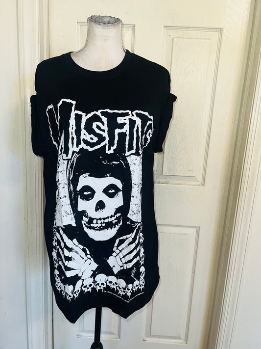 The Misfits Oversized Distressed Tee