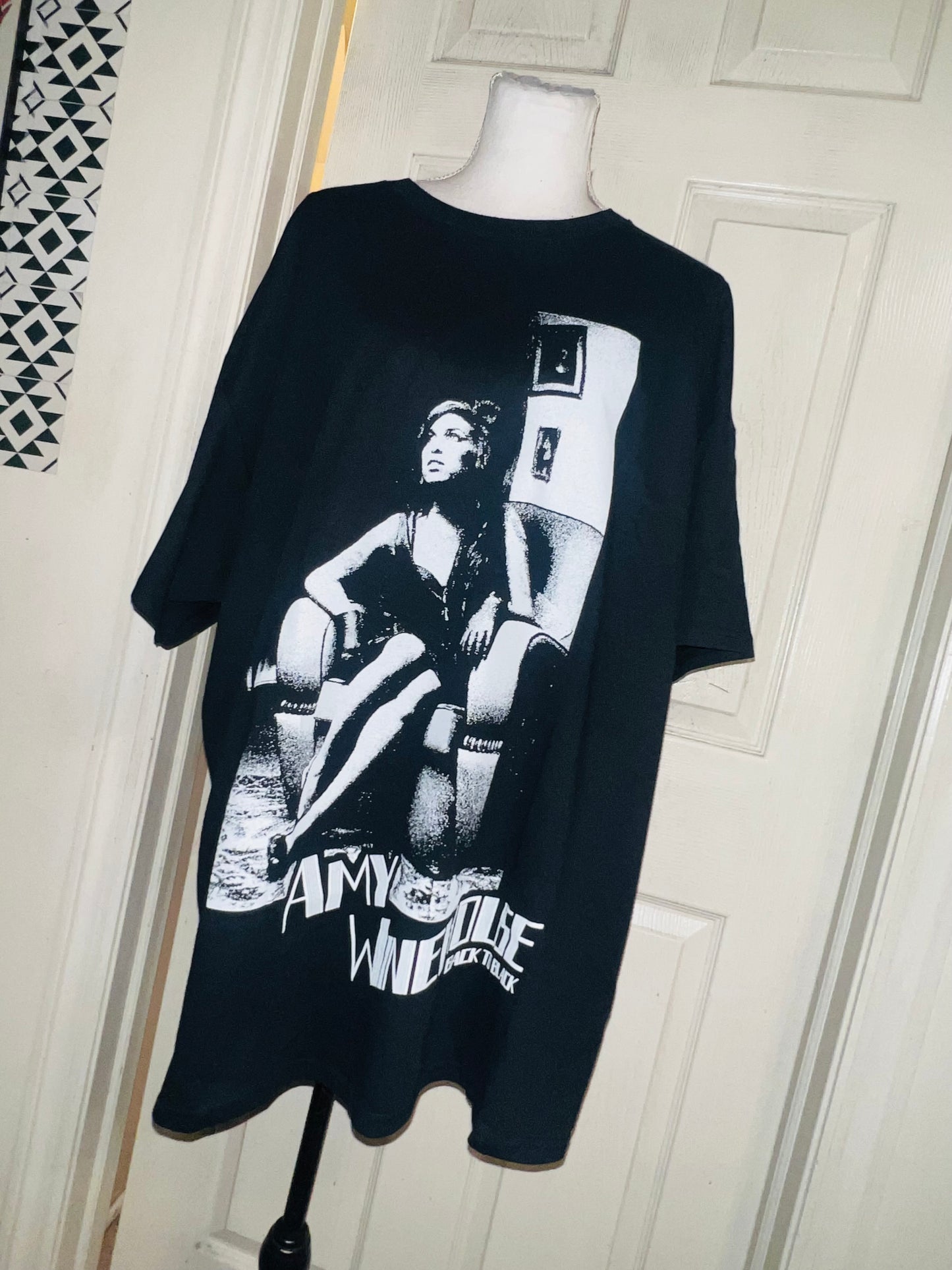 Amy Winehouse Oversized Distressed Tee