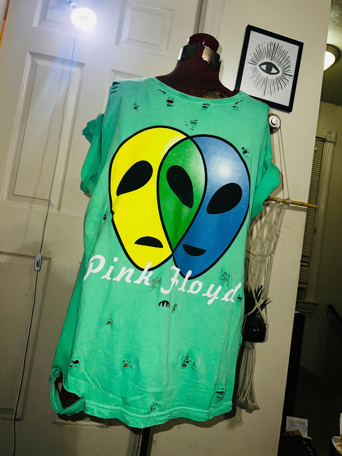 Pink Floyd Alien Oversized Tee