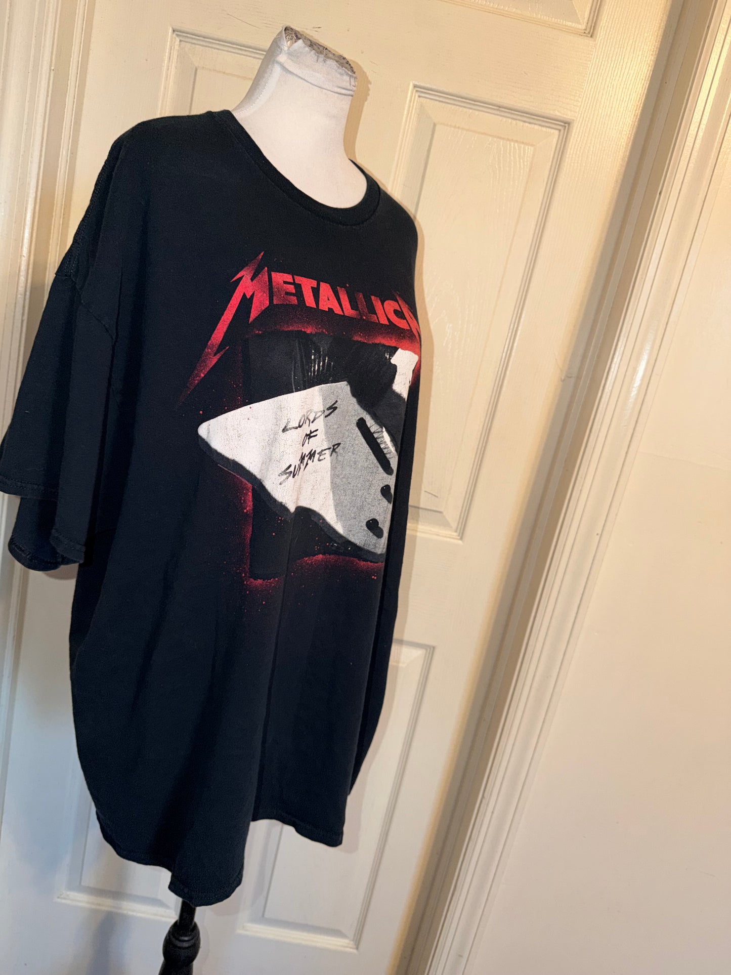 Metallica Oversized Distressed Tee