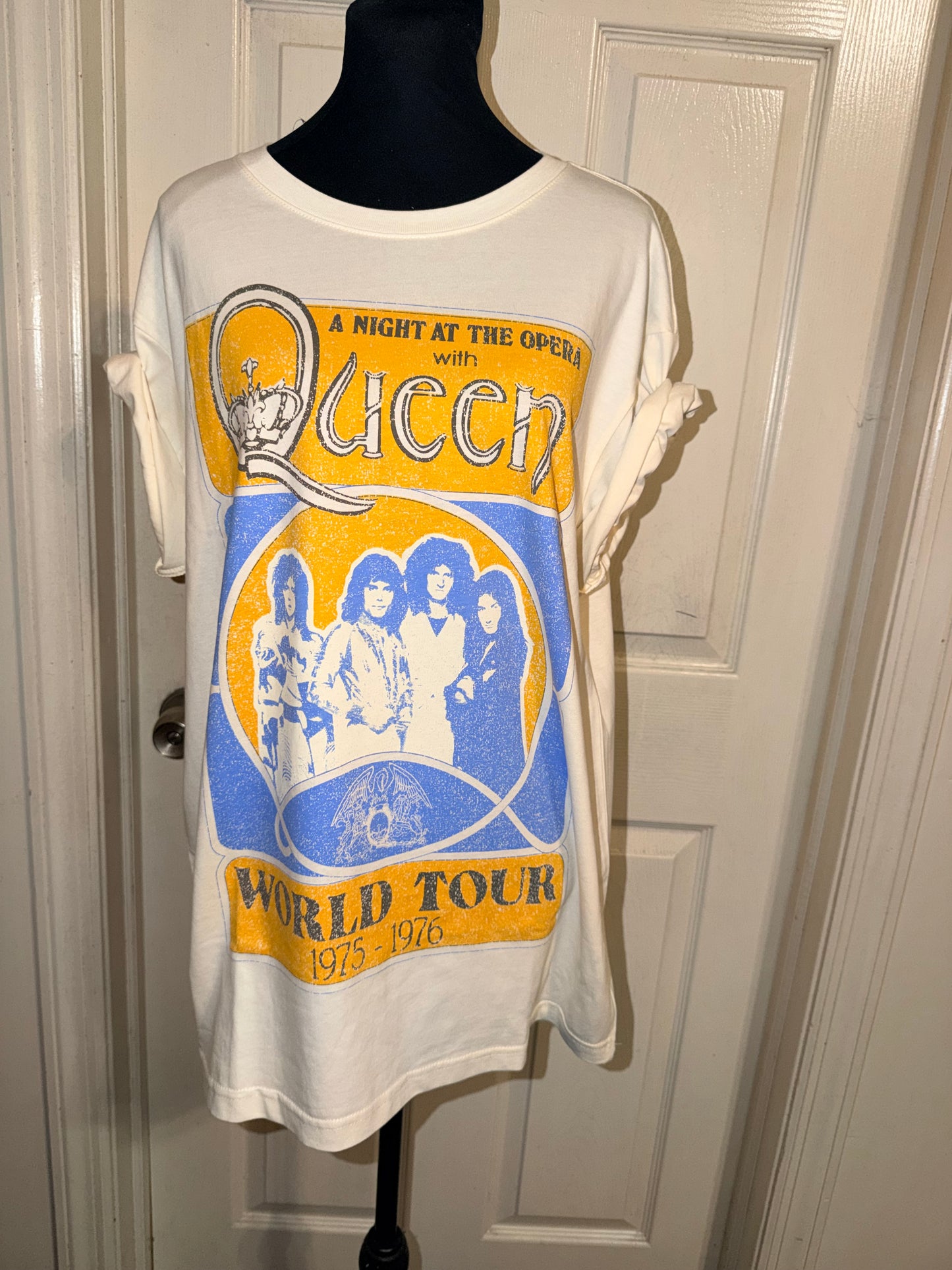 Queen Oversized Distressed Tee