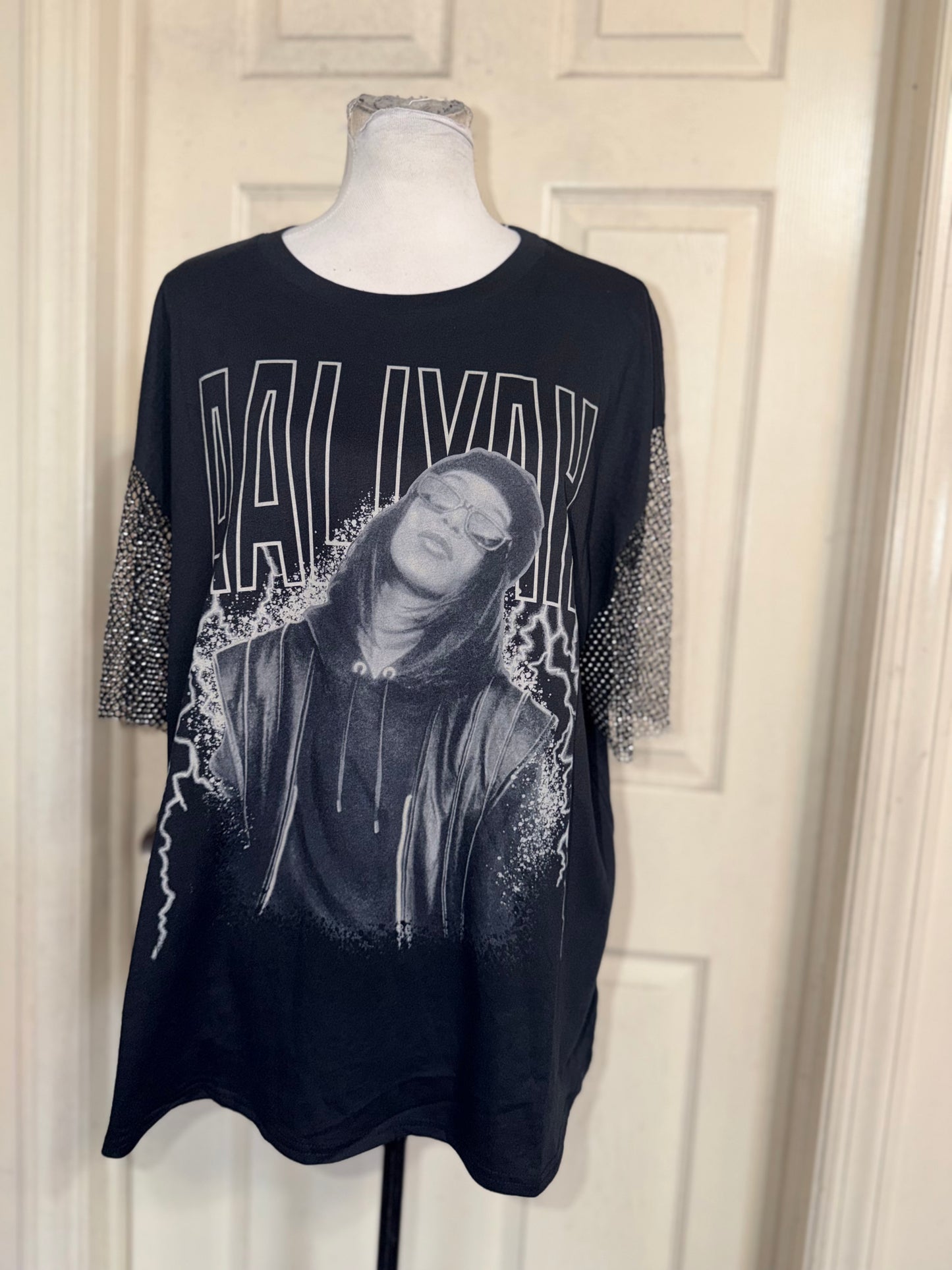 Aaliyah Embellished Sleeve Oversized Distressed Tee