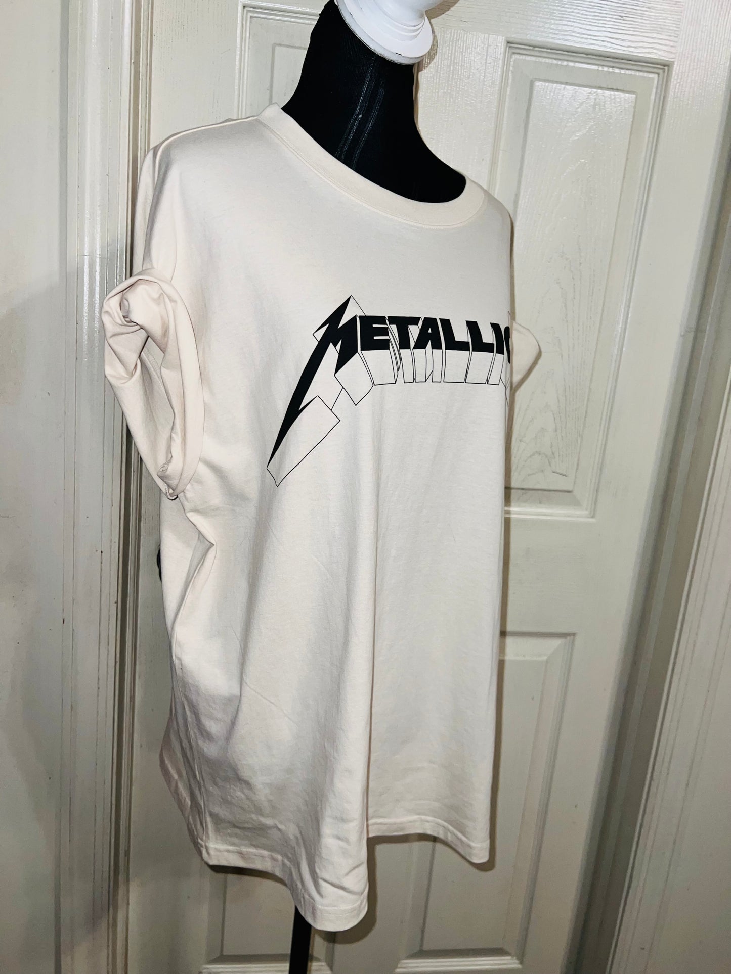 Metallica Distressed Tee