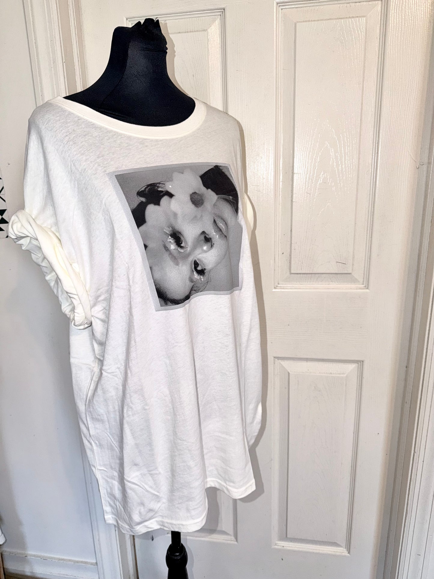 Ariana Grande Oversized Tee