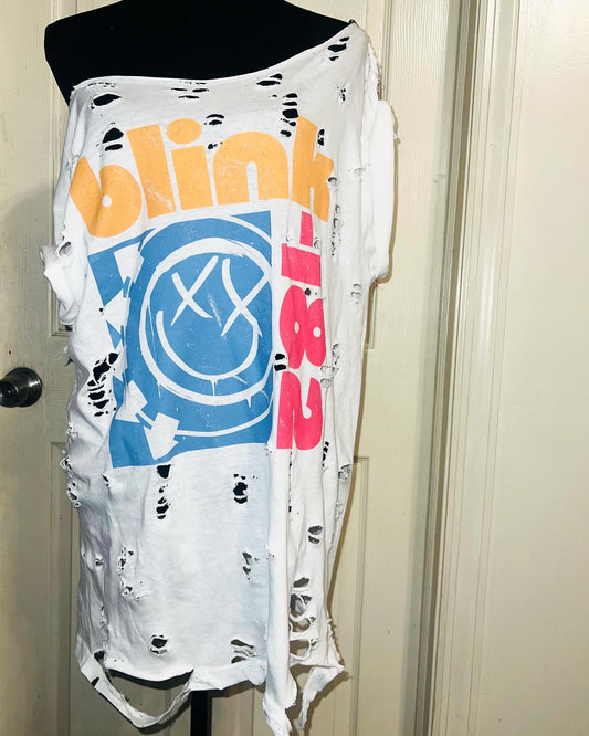 Blink 182 Oversized Distressed Tee