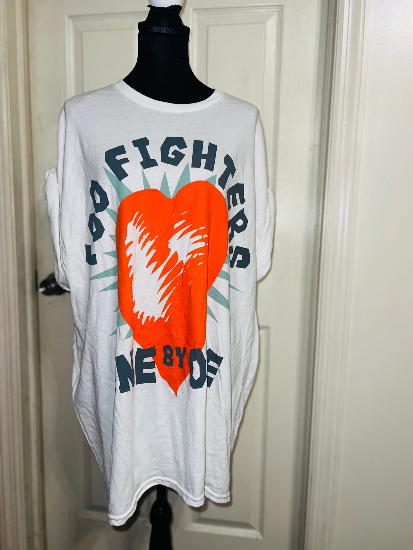 Foo Fighters Oversized Distressed Tee