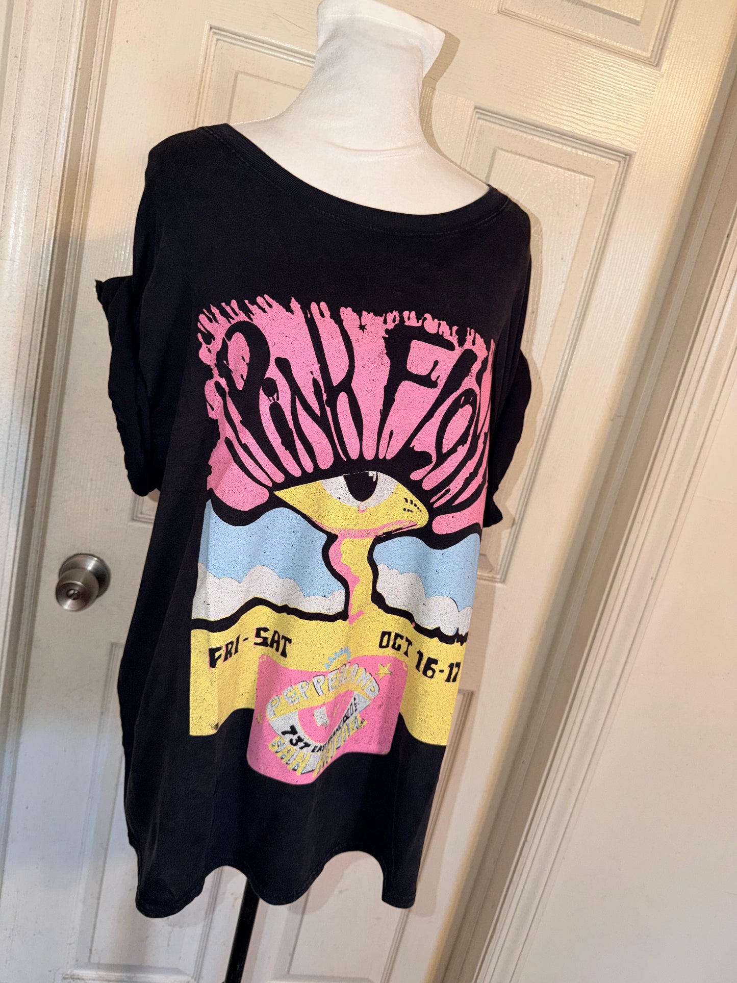 Pink Floyd Oversized Distressed Tee