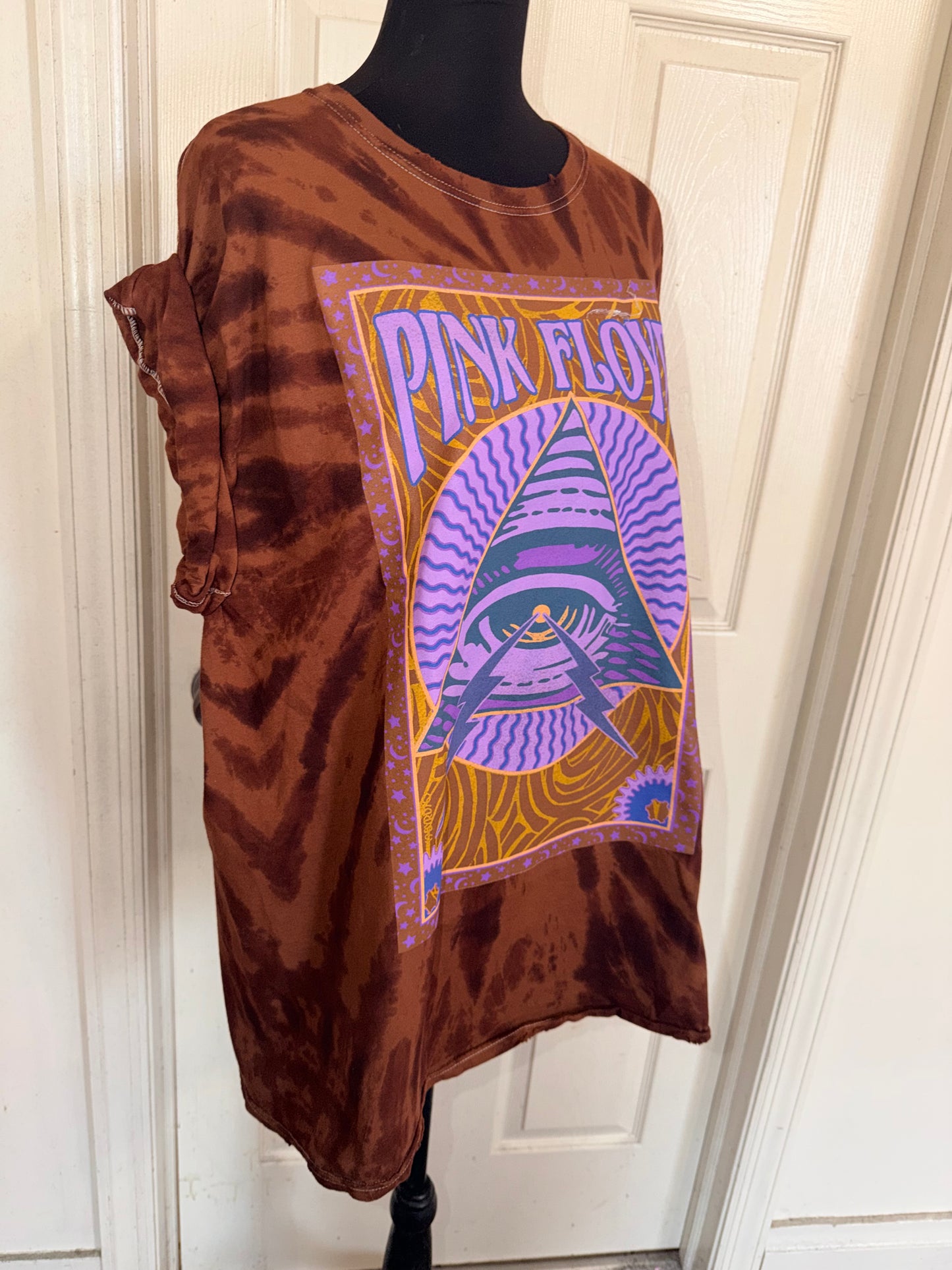 Pink Floyd Oversized Distressed Tee