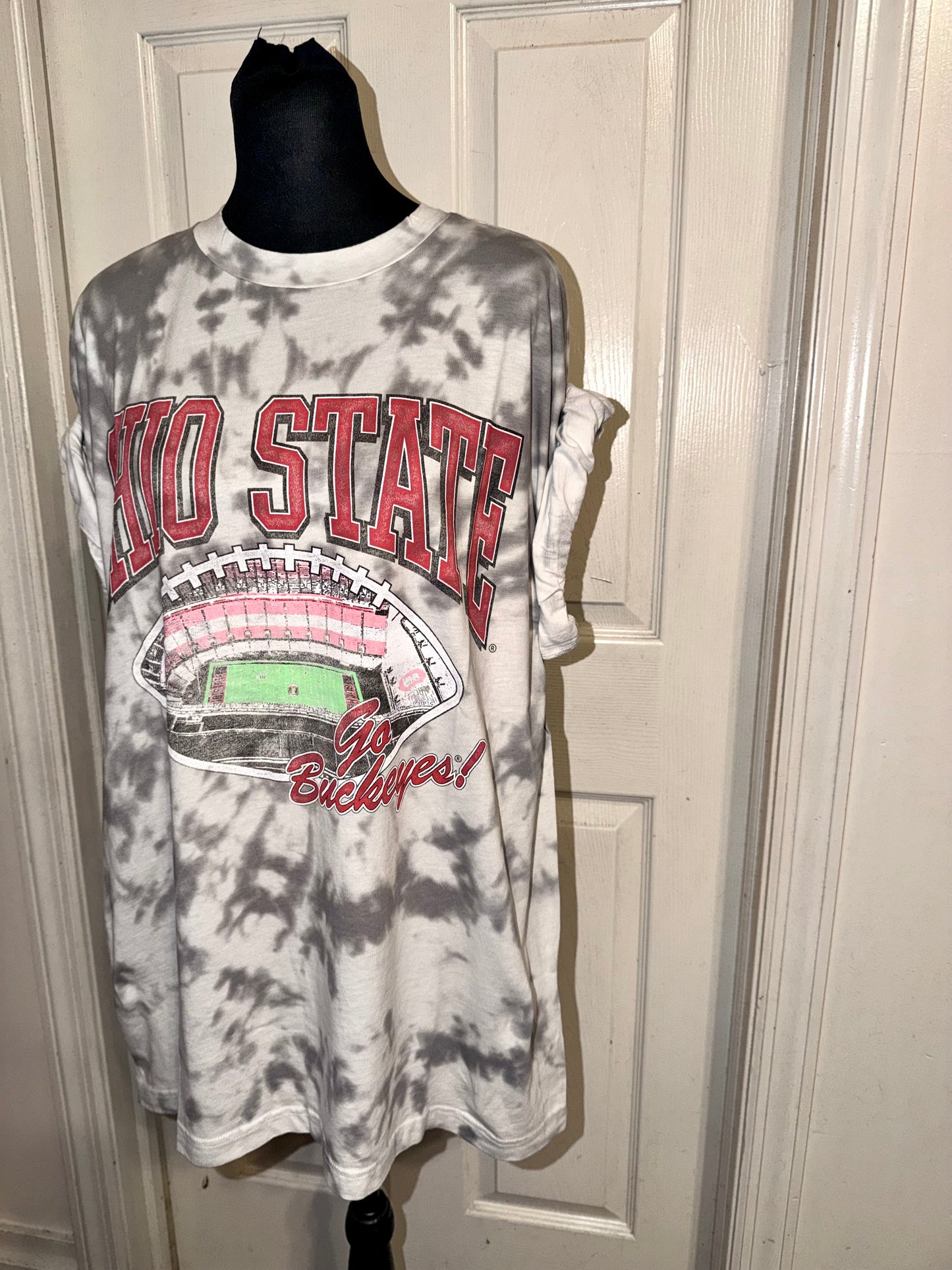 Ohio State Oversized Distressed Tee