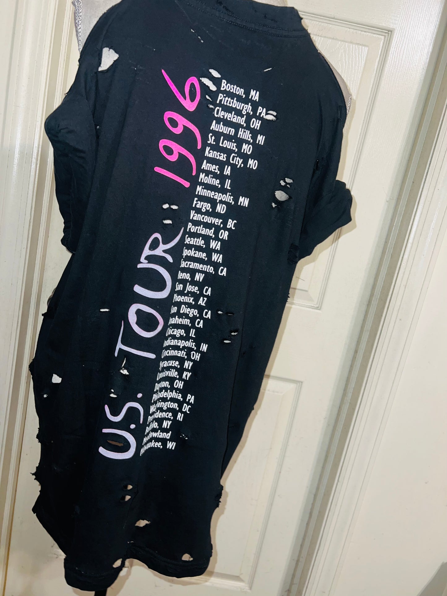 Neil Diamond Vintage Double Sided Oversized Distressed Tee
