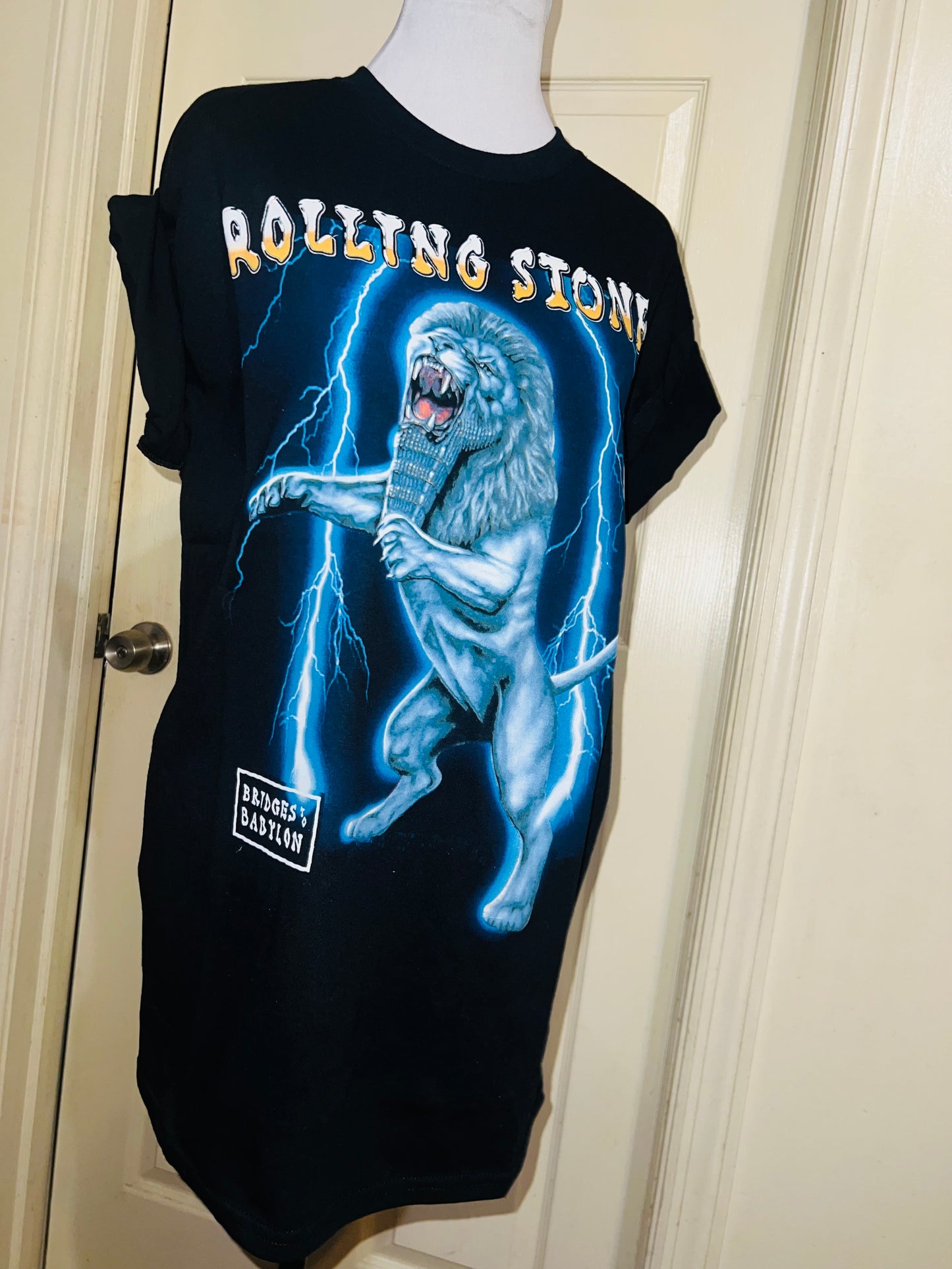 The Rolling Stones Bridges to Babylon Oversized Distressed Tee