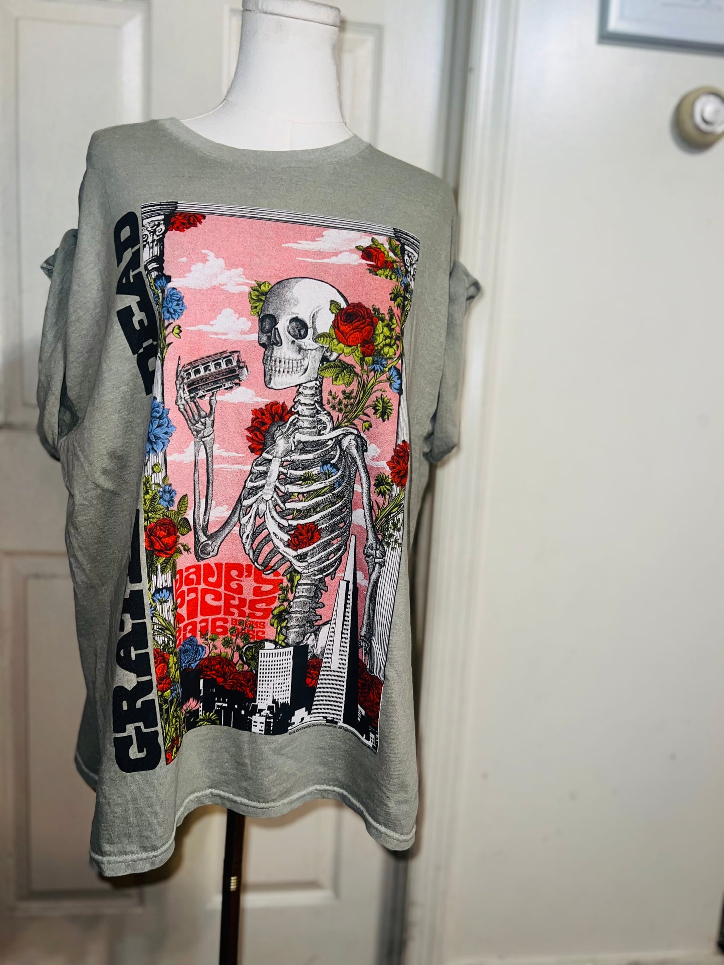 Grateful Dead Oversized Distressed Tee