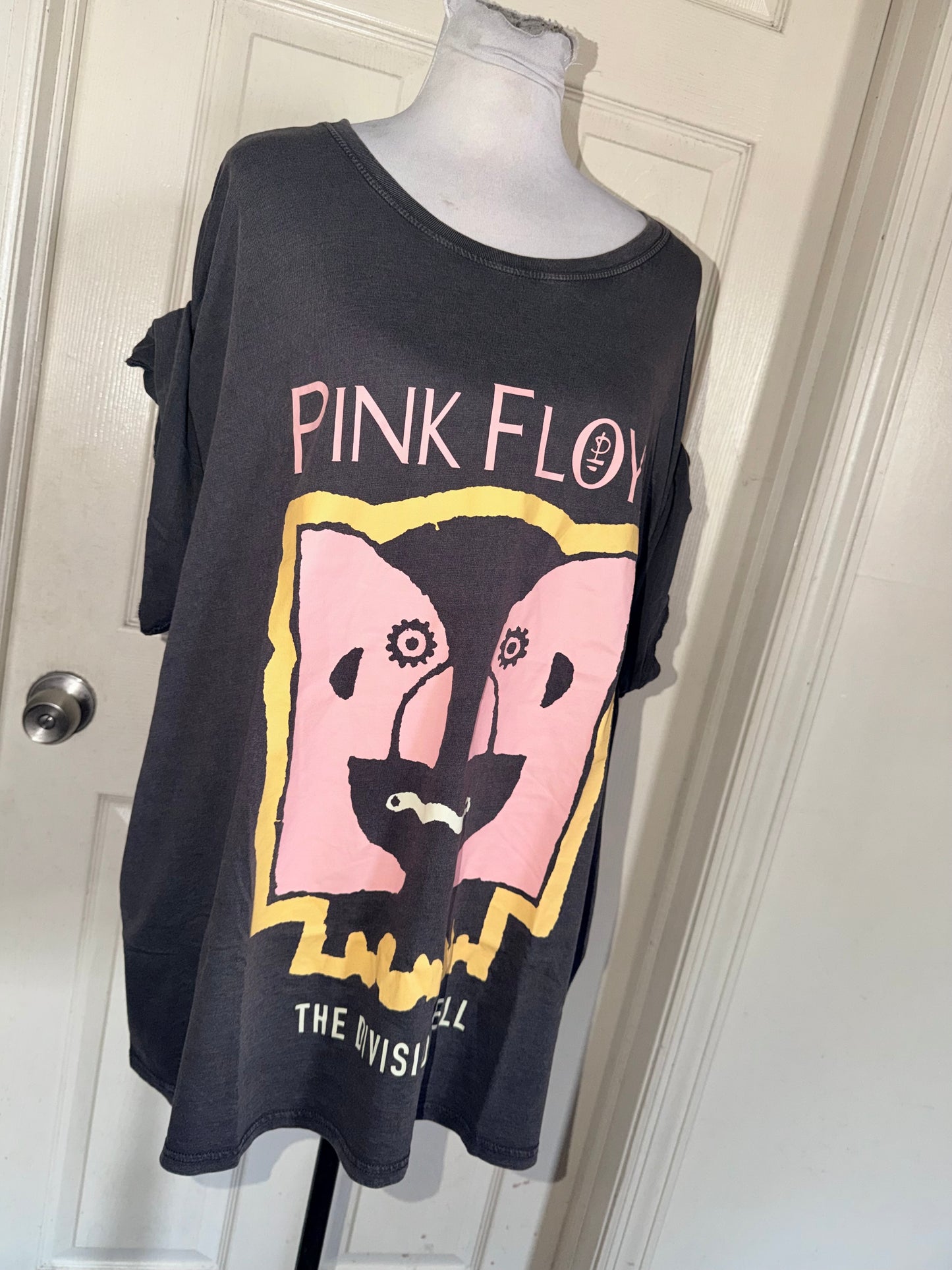 Pink Floyd Oversized Tee