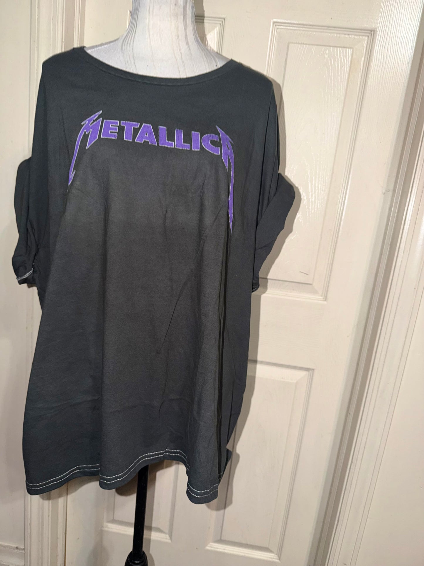 Metallica Double Sided Oversized Distressed Tee