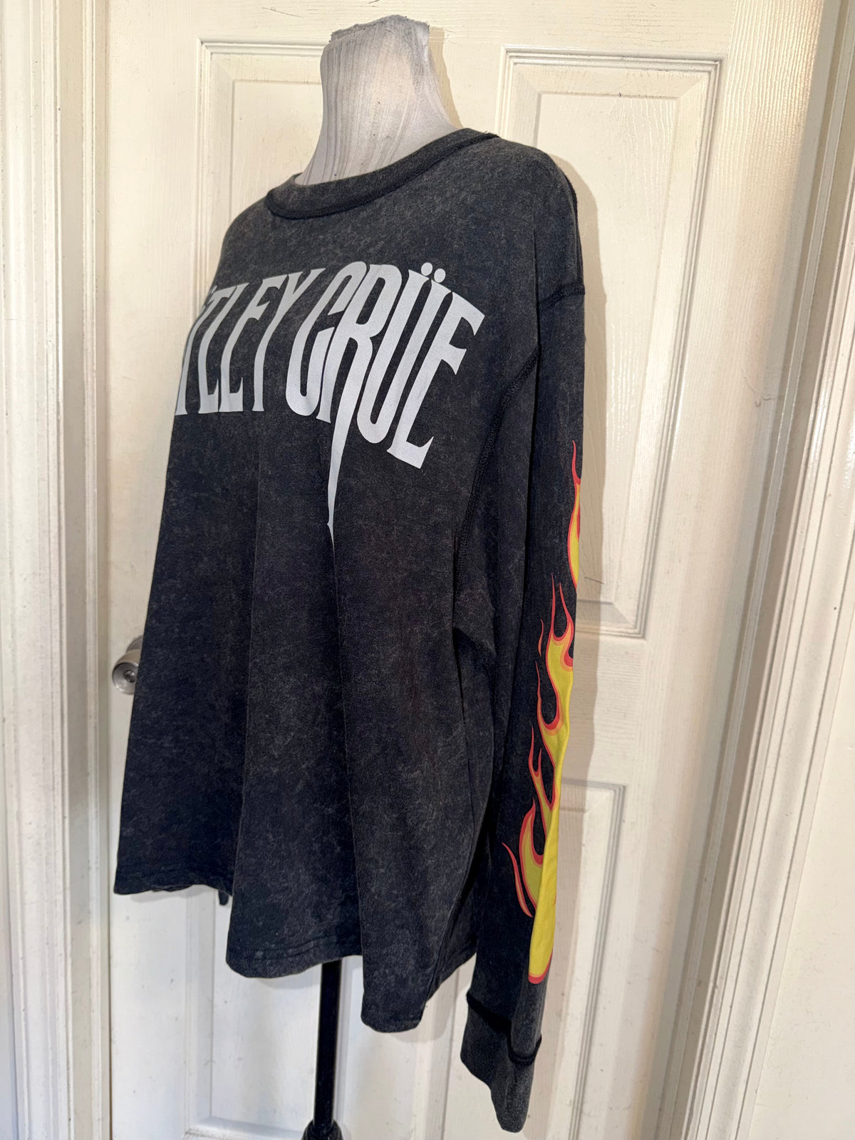 Motley Crue Oversized Long Sleeve Tee