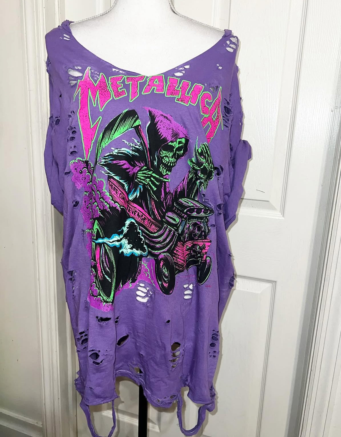 Metallica Oversized Distressed Tee