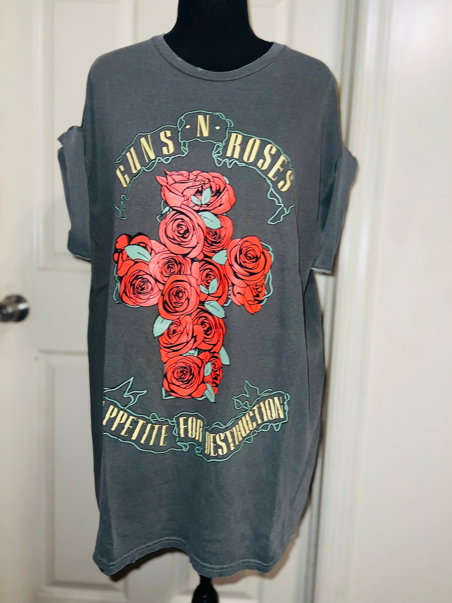 Guns n Roses Oversized Distressed Tee