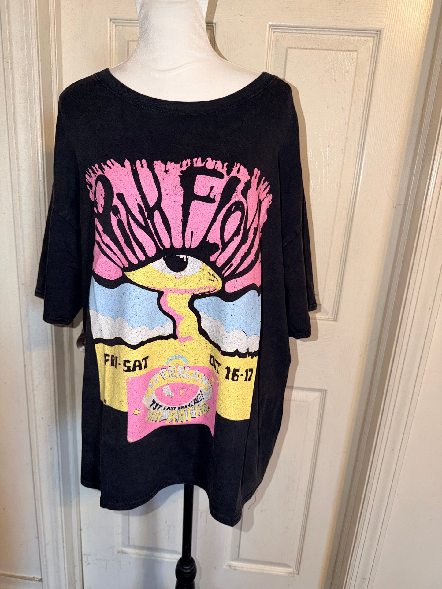 Pink Floyd Oversized Distressed Tee