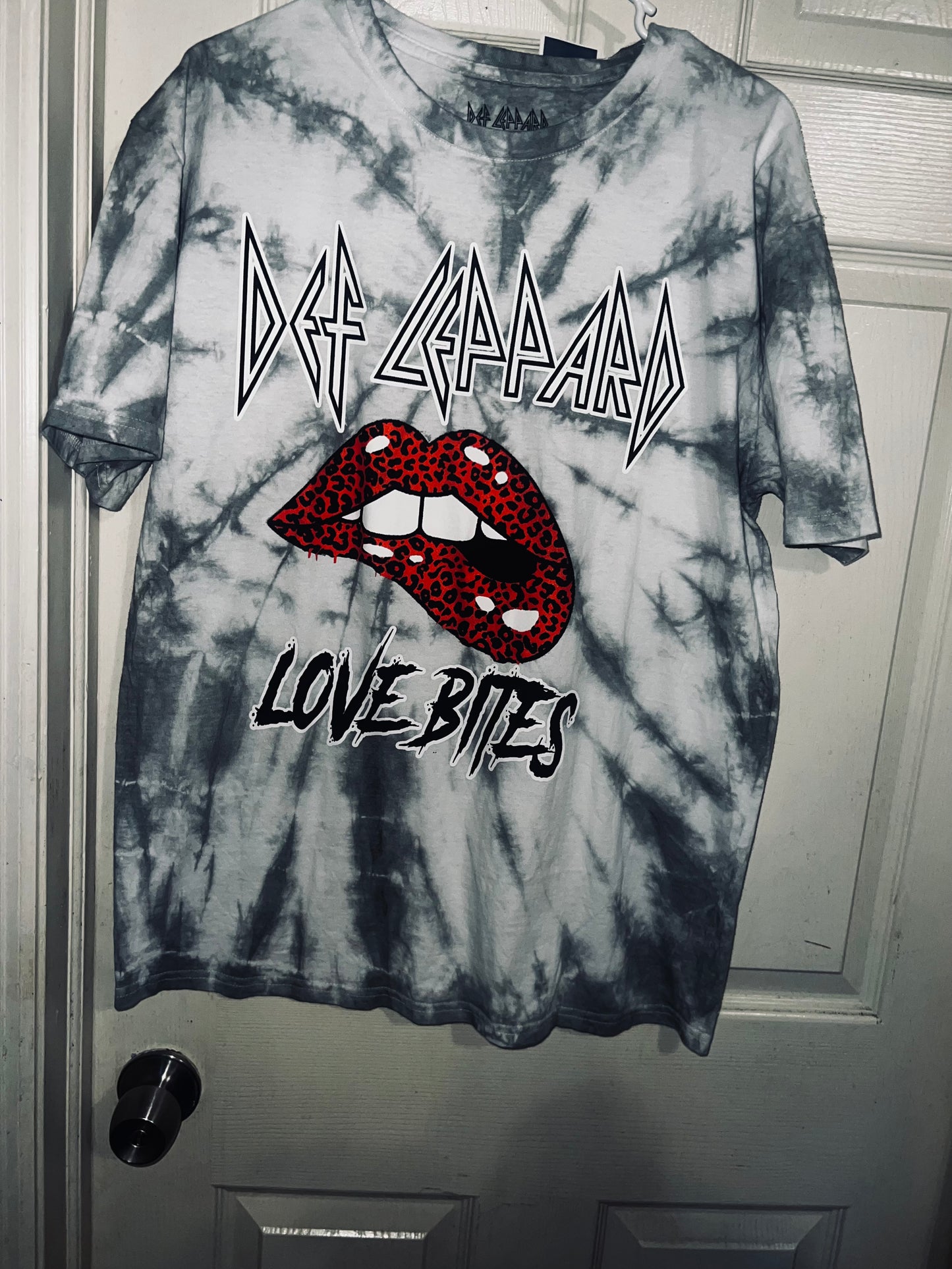 Def Leppard Love Bites Oversized Tee