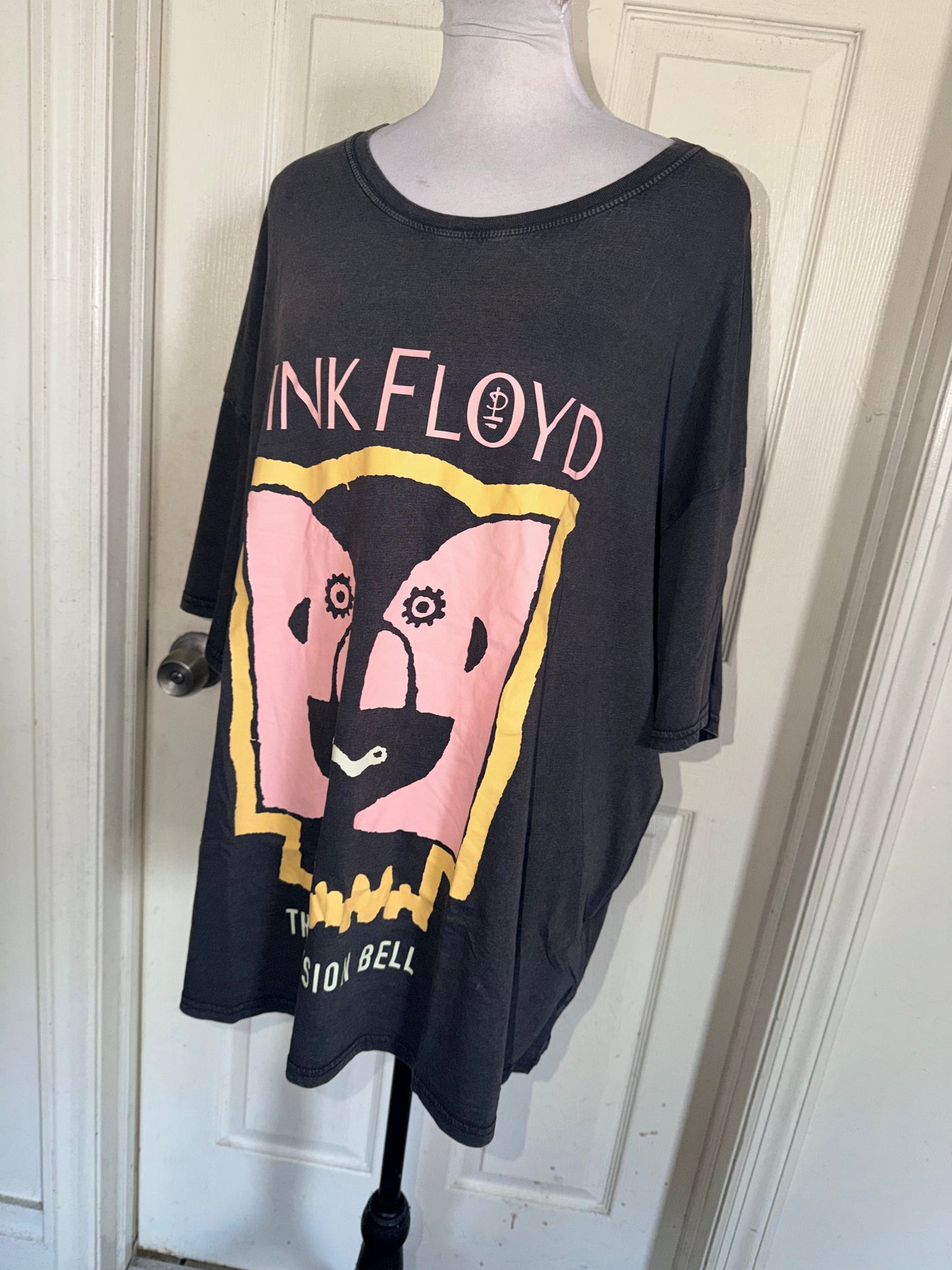 Pink Floyd Oversized Tee