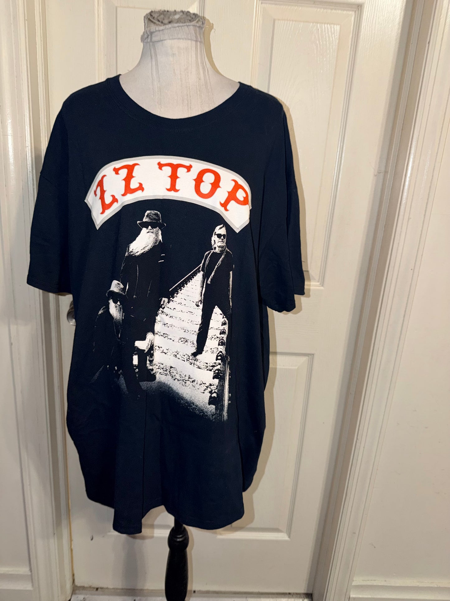 ZZ Top Double Sided Oversized Distressed Tee
