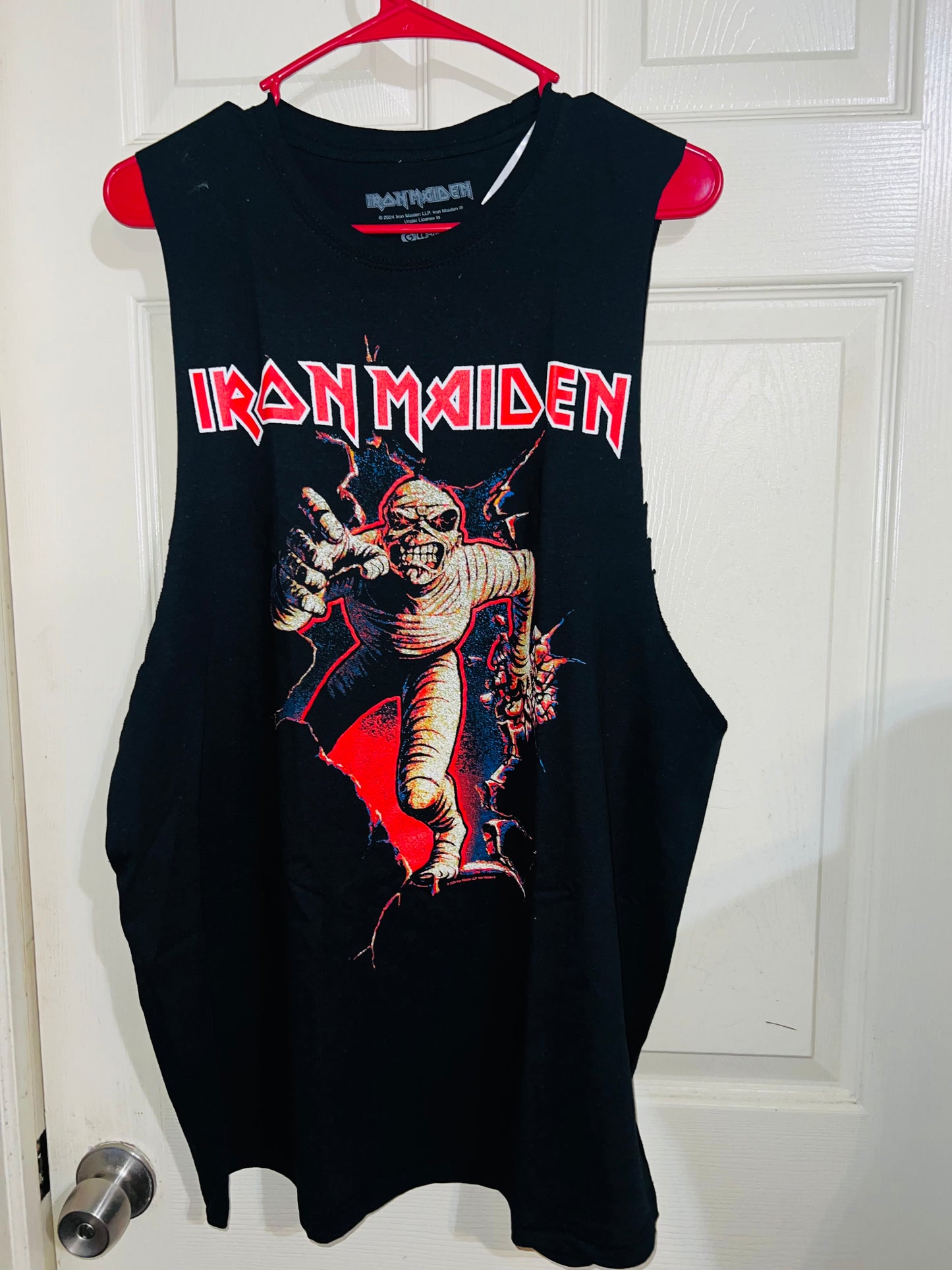 Iron Maiden Oversized Distressed Muscle Tee