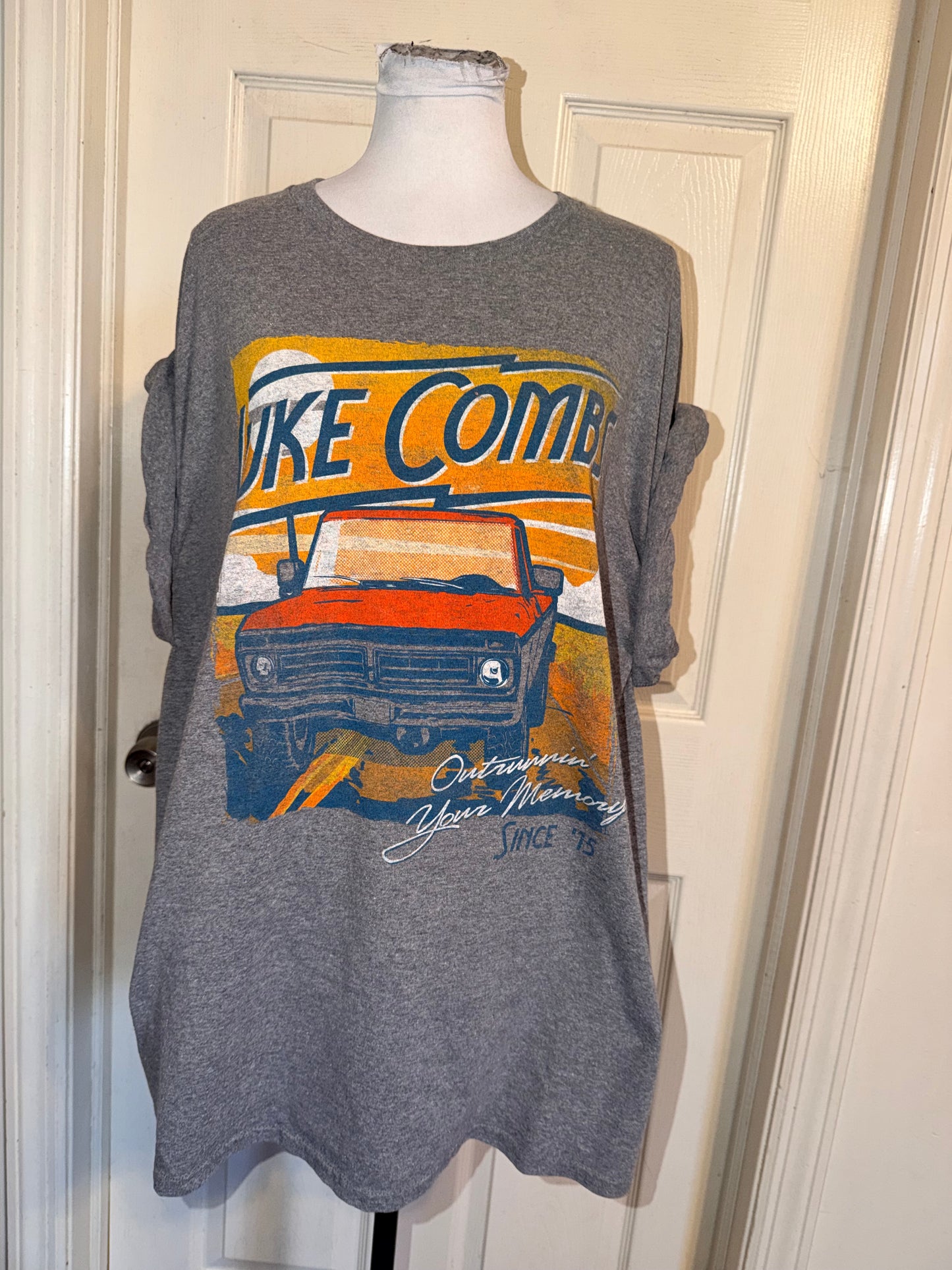Luke Combs Oversized Distressed Tee