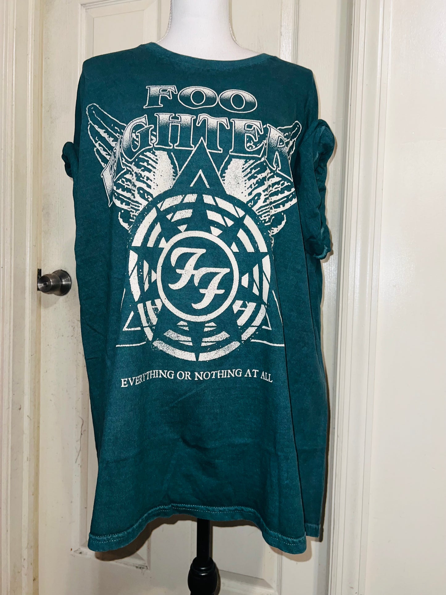 Foo Fighters Oversized Distressed Tee